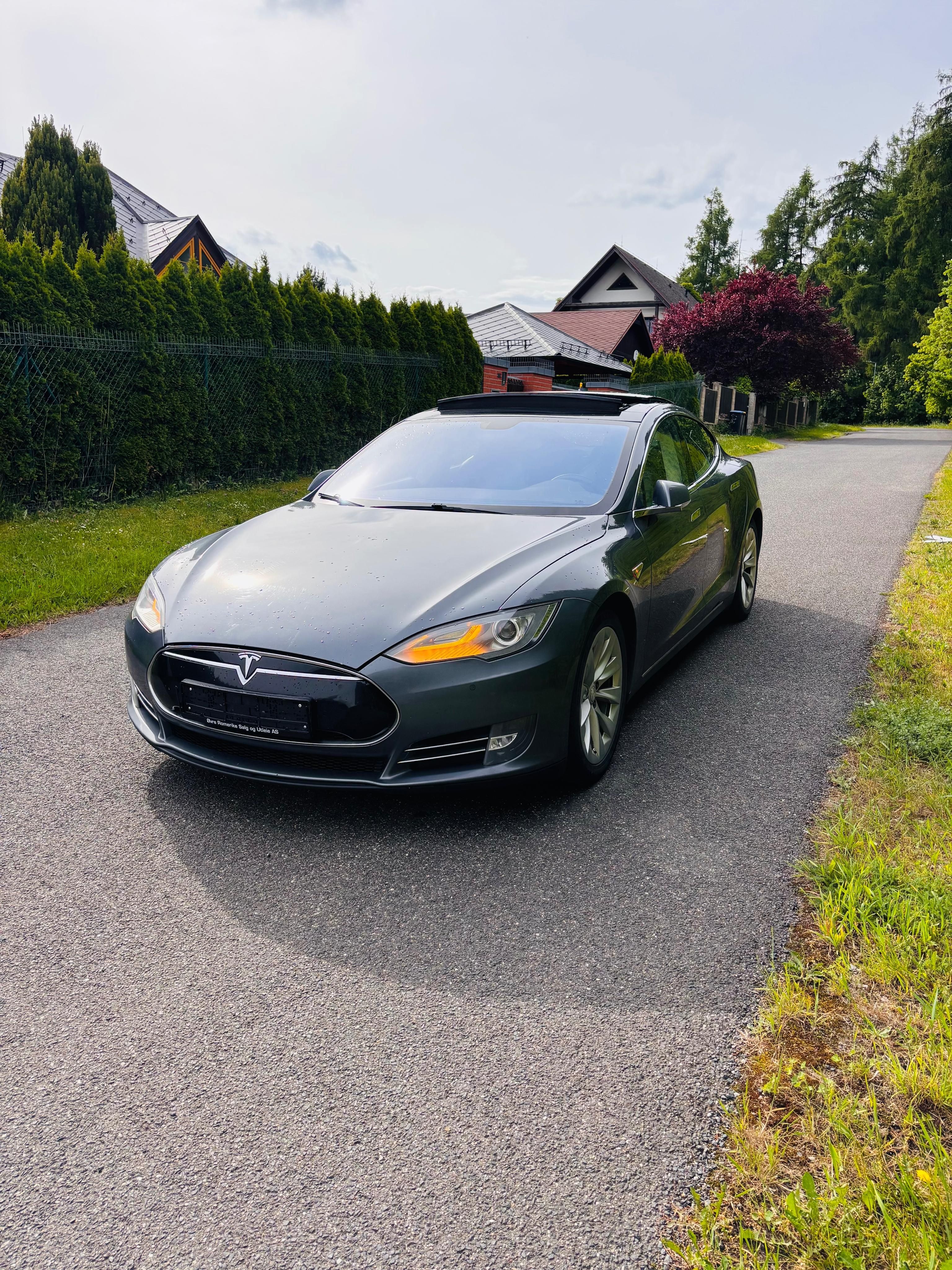 Tesla Model S, P85+7Míst Nabíjení ZDARMA!89% - fotka 2