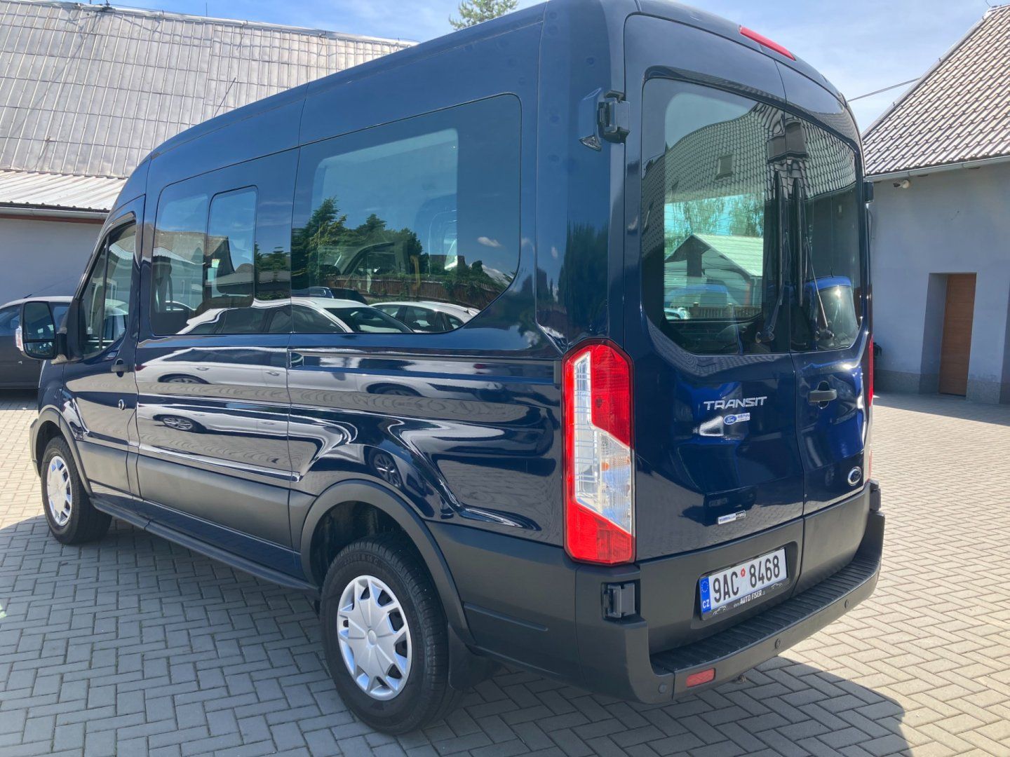 Ford Transit, 2.0TDCI MHEV 96kW L2H2 9MÍST - fotka 6