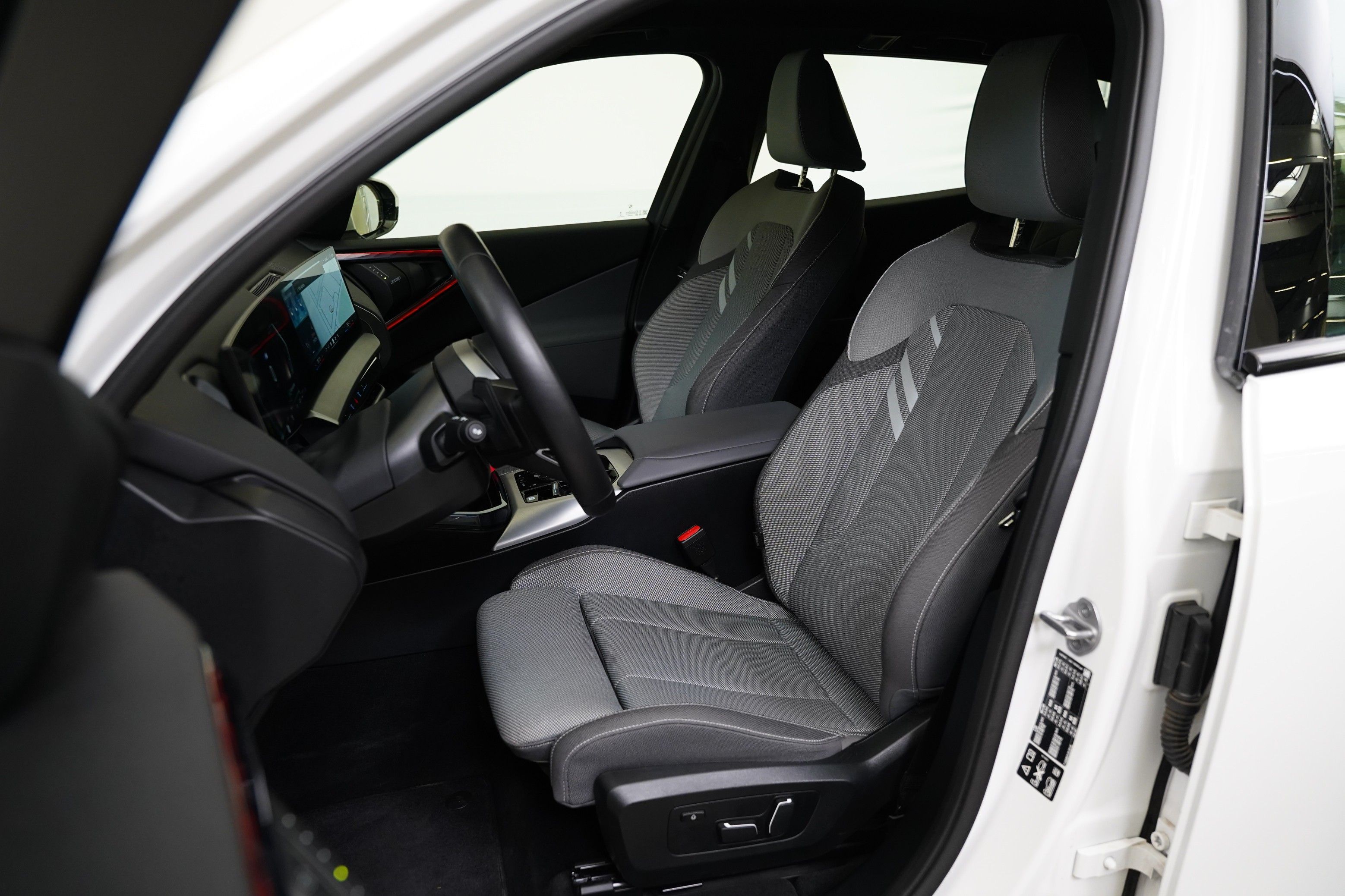 BMW X3, 2.0D 145 kW xDrive - fotka 5