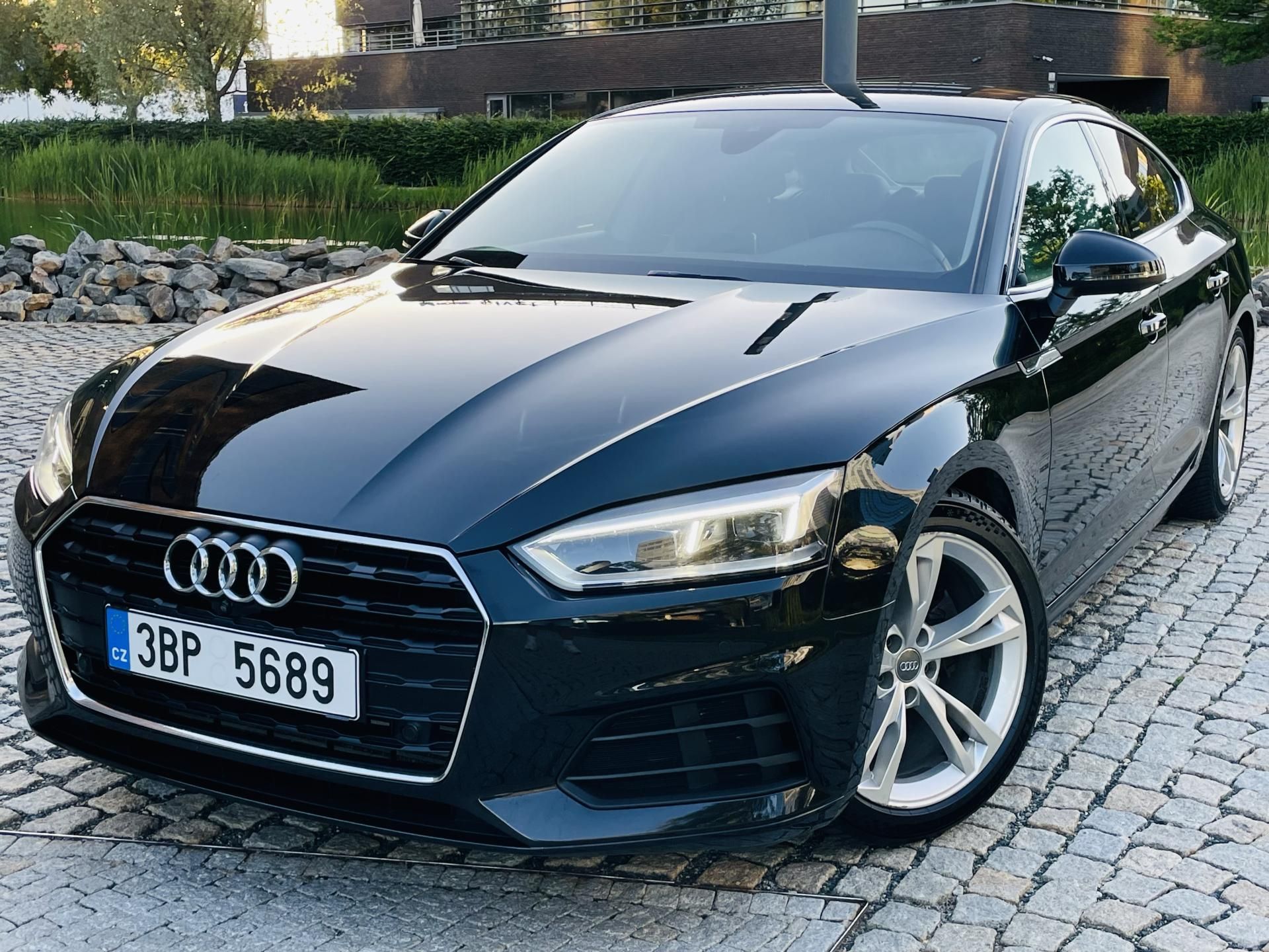 Audi A5, 2.0i 140KW AUT KAMERY SERVISKA