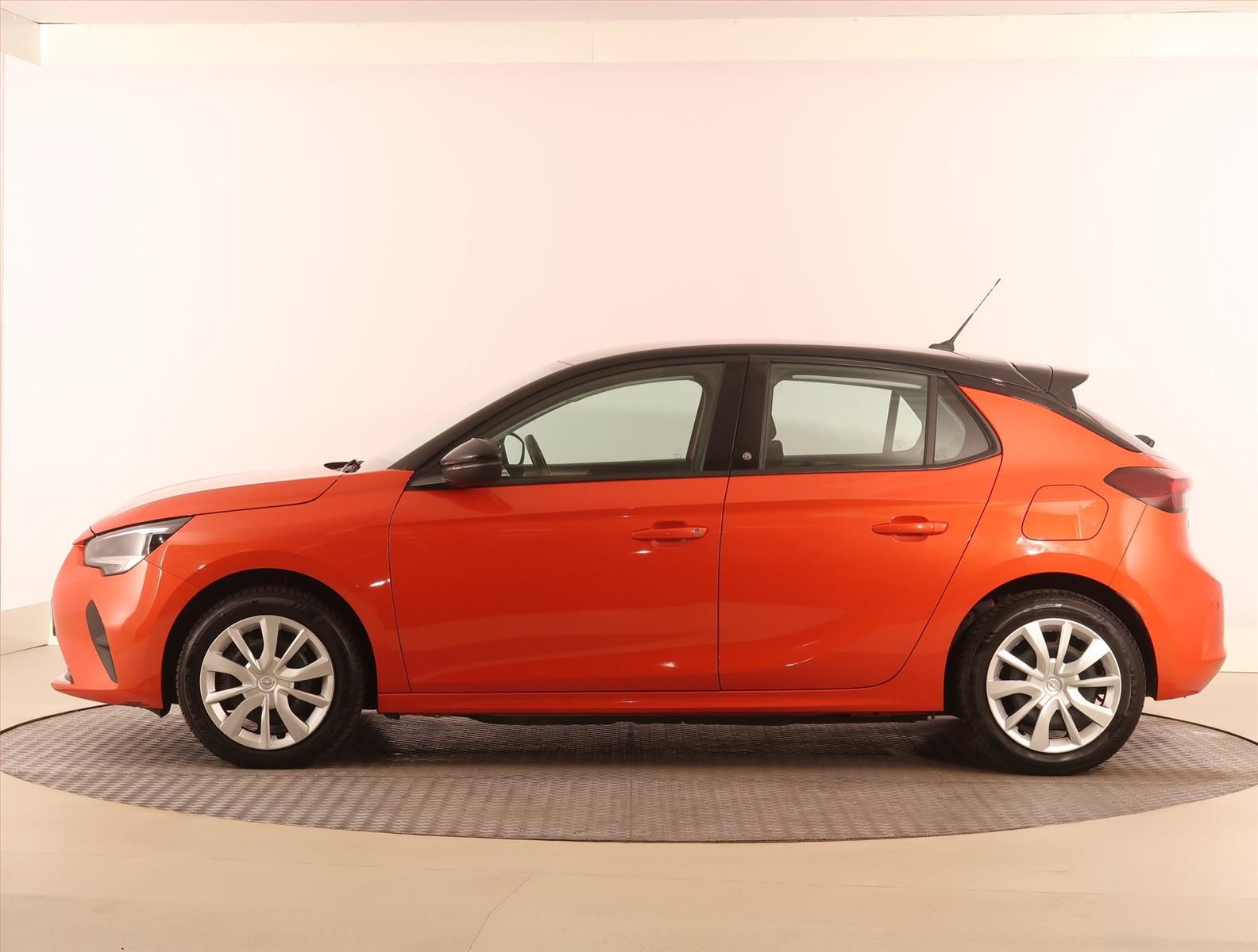 Opel Corsa, 50 kWh, Automat, Serv.kniha - fotka 3