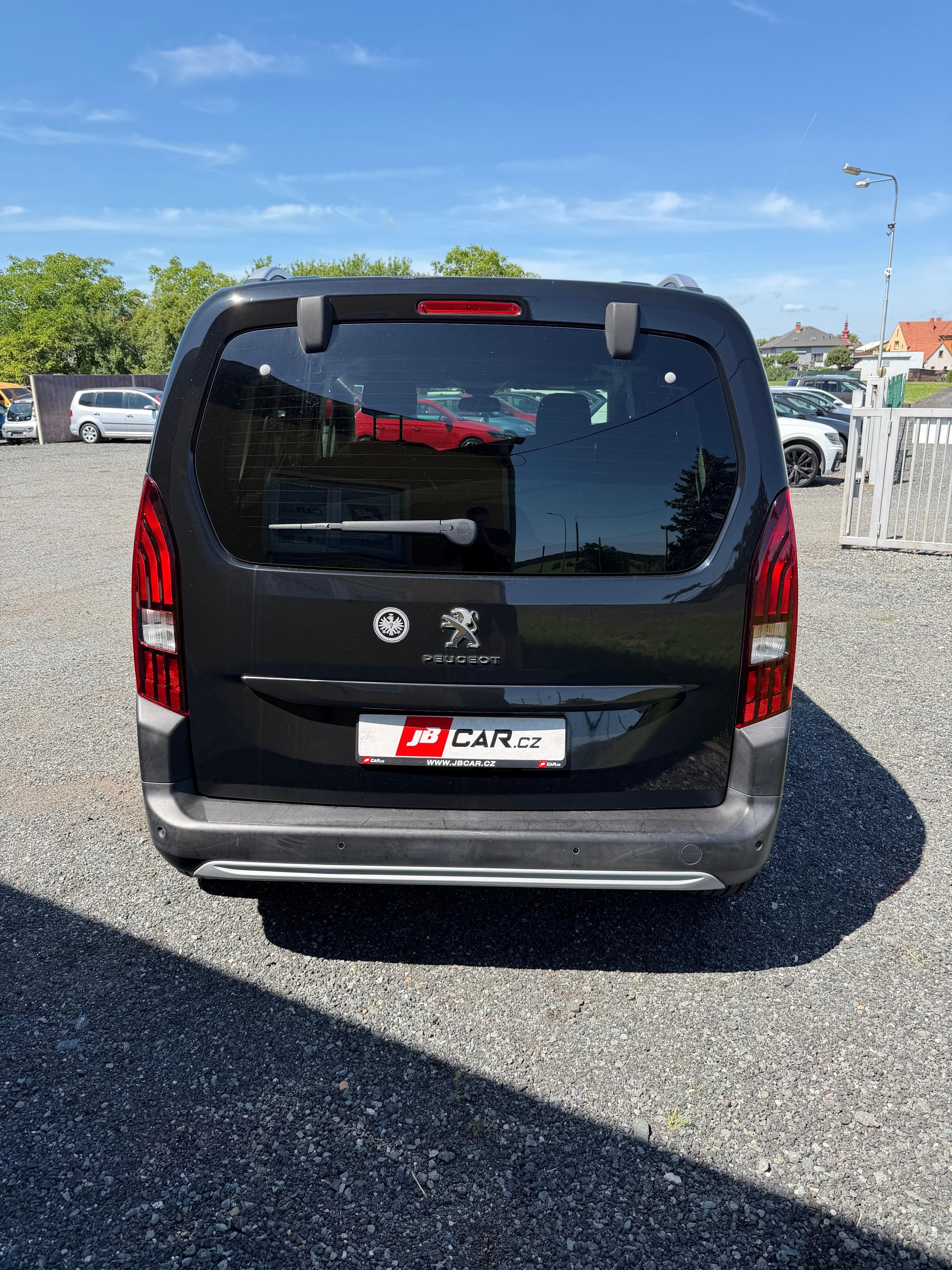 Peugeot Rifter, 1.2 81 kW PureTech Allure 1.M - fotka 6