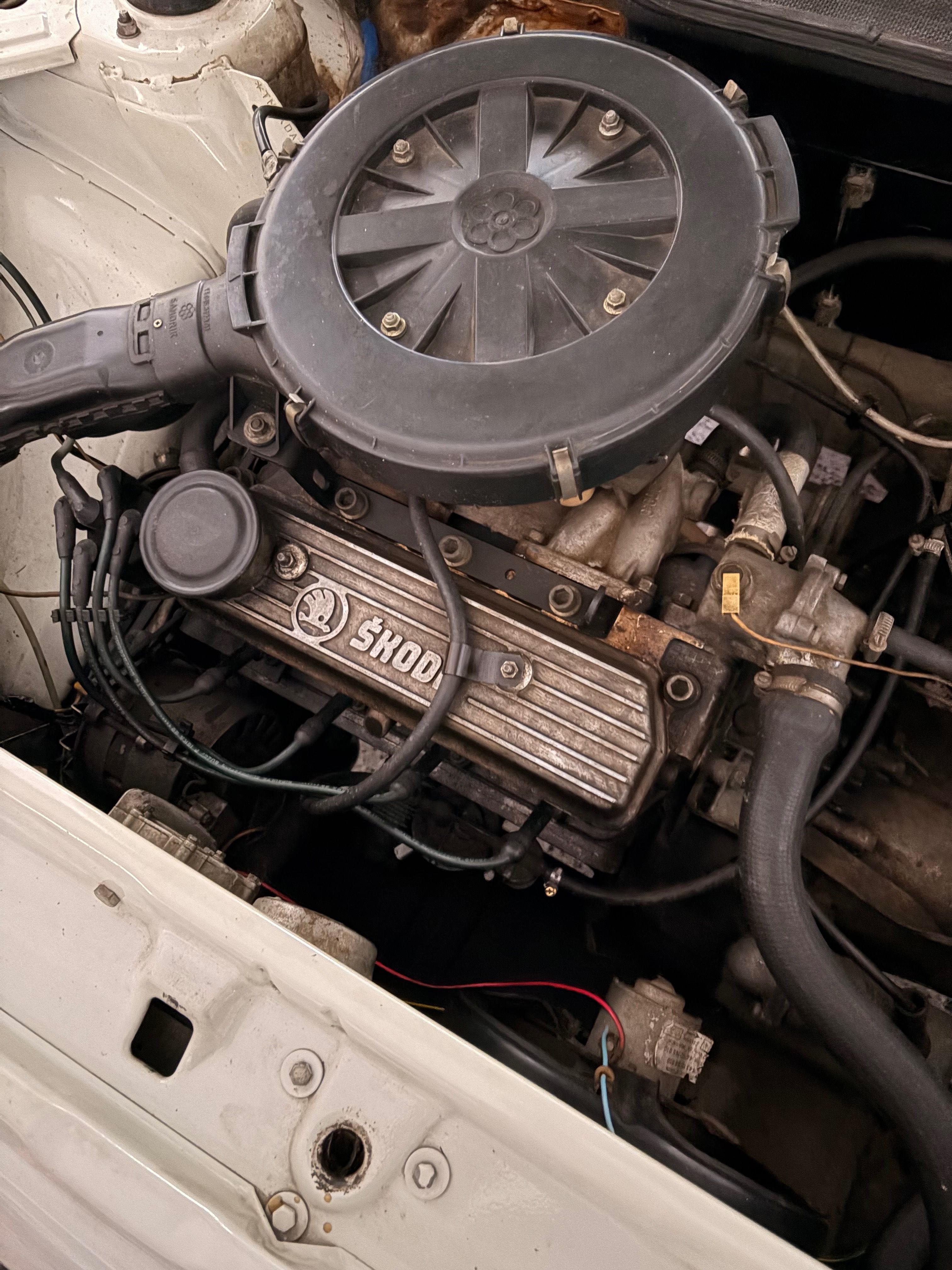 Škoda Favorit, 1.3 - fotka 4