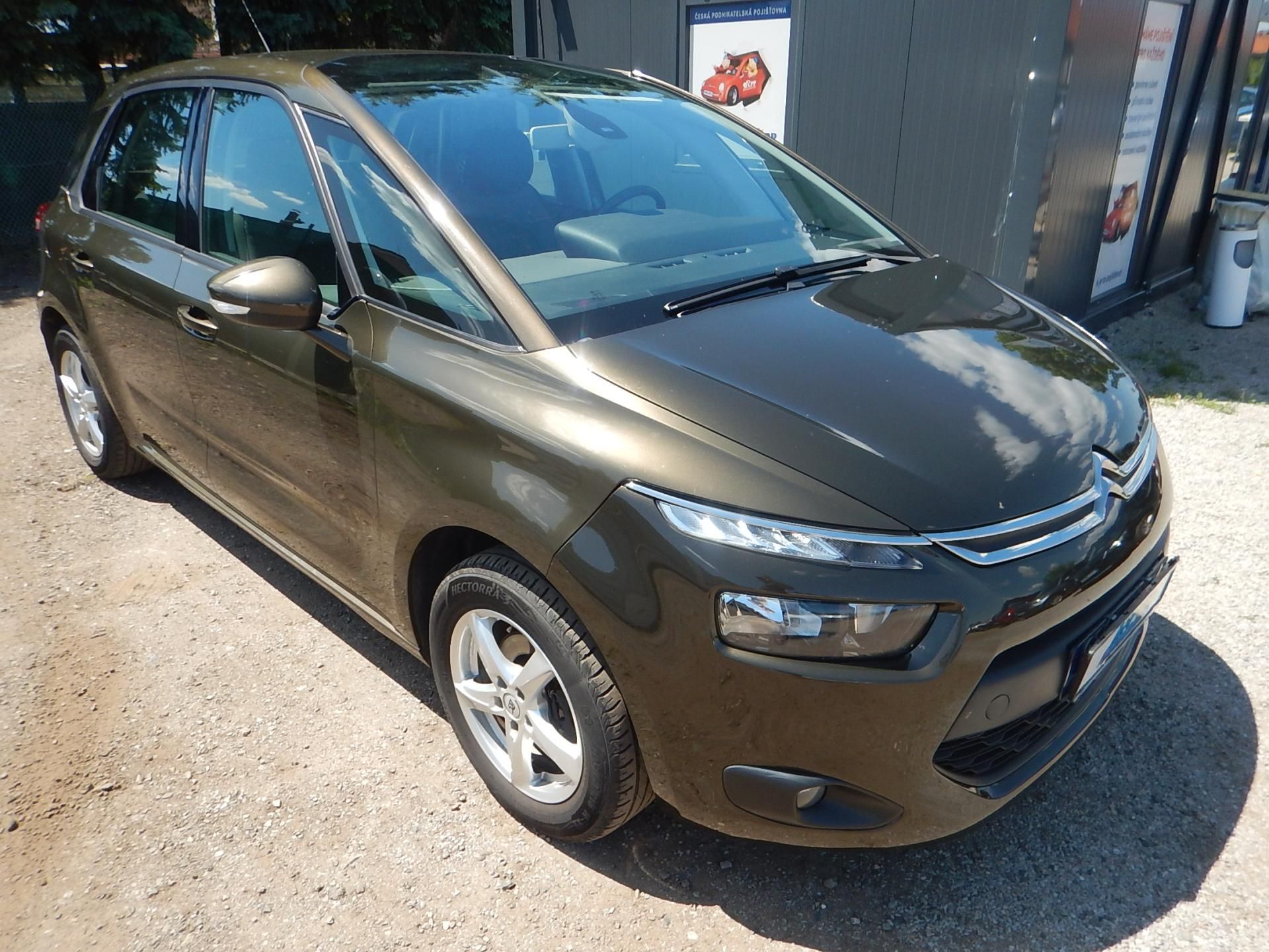 Citroën C4 Picasso, 1.6i, 88 kW, DIGIKLIMA - fotka 4