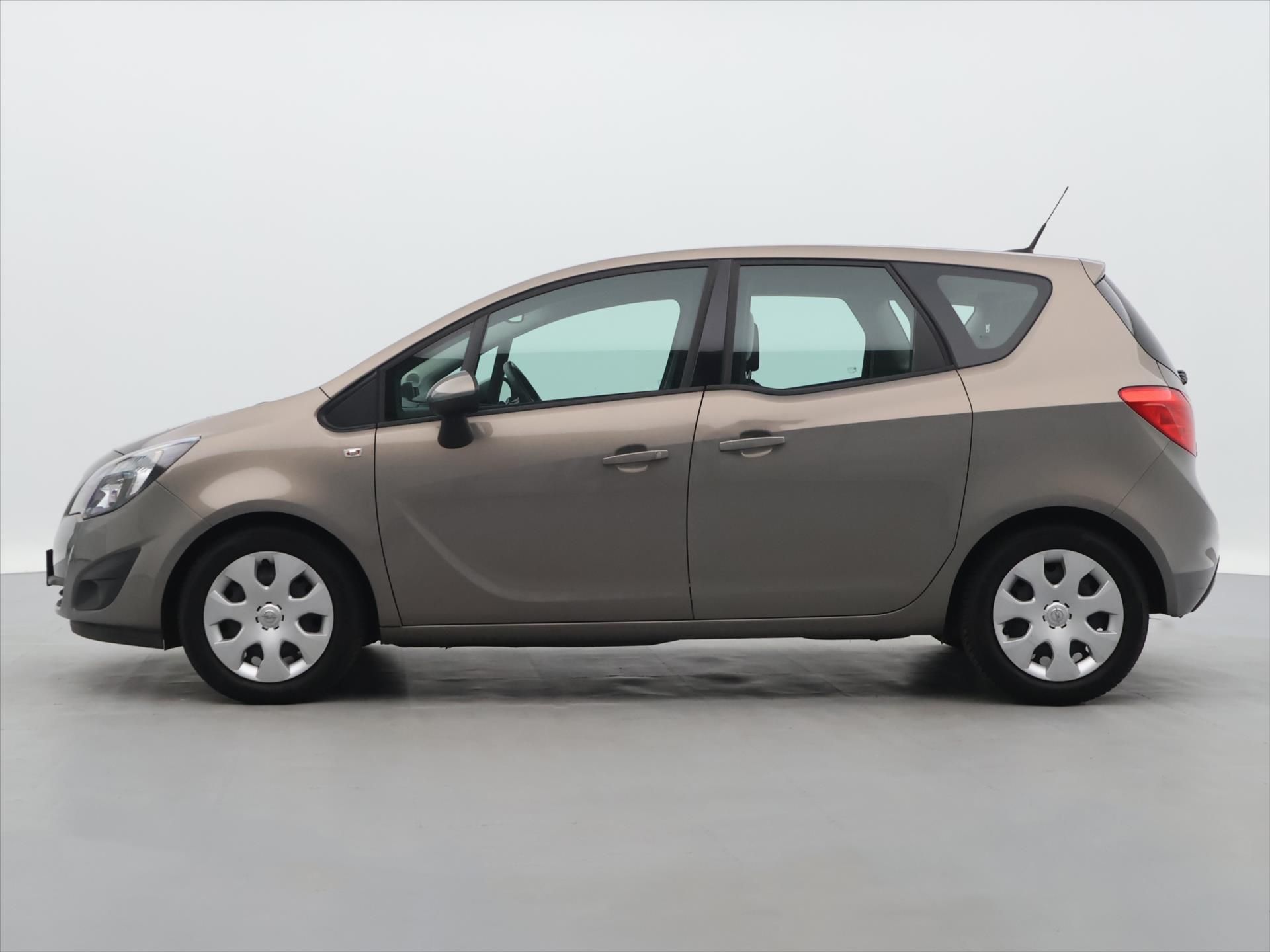 Opel Meriva, 1,3 16V 88kW Edice 150 - fotka 4