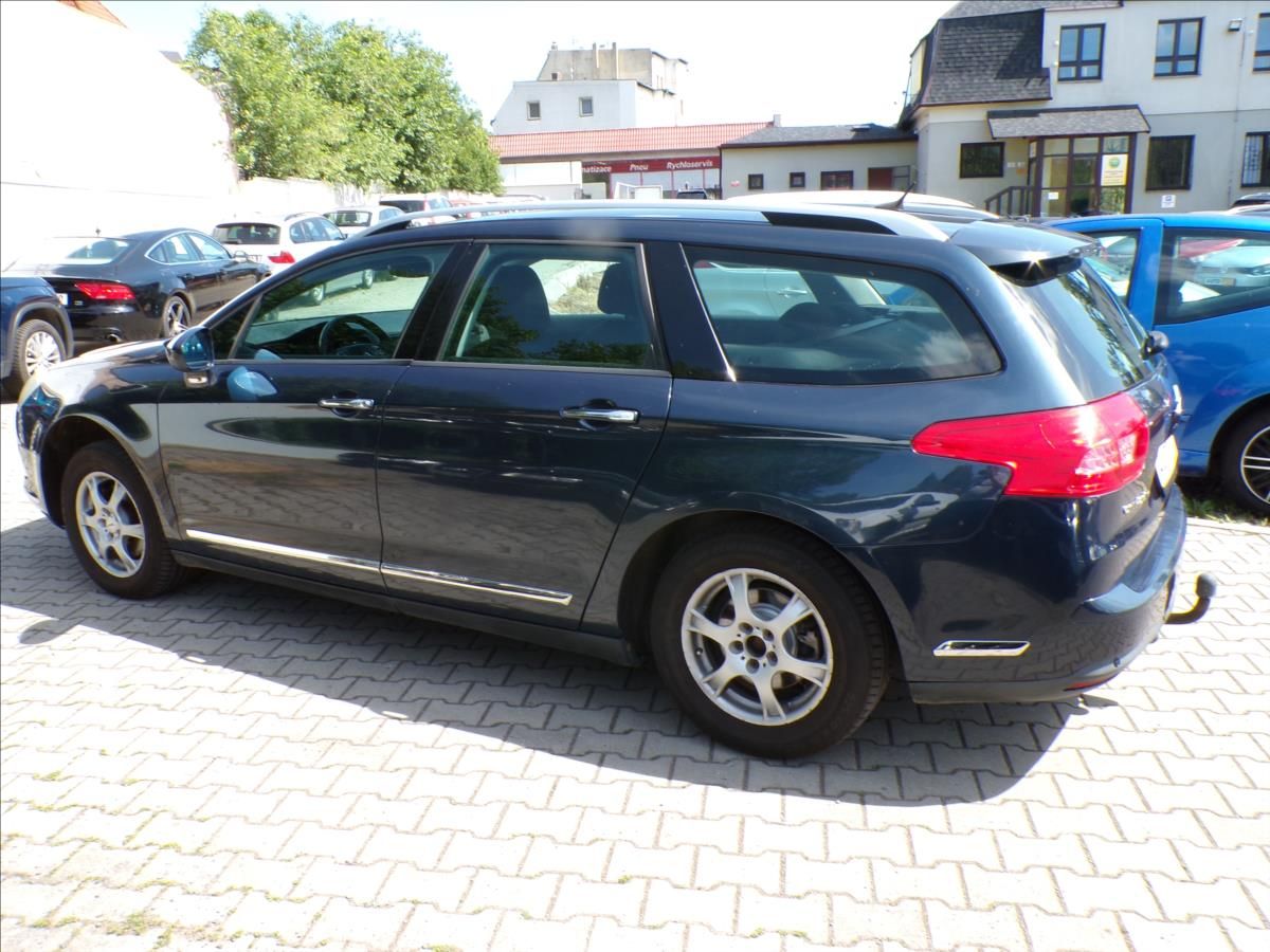 Citroën C5, 2,0 HDi  TAŽ.ZAŘÍZENÍ - fotka 6