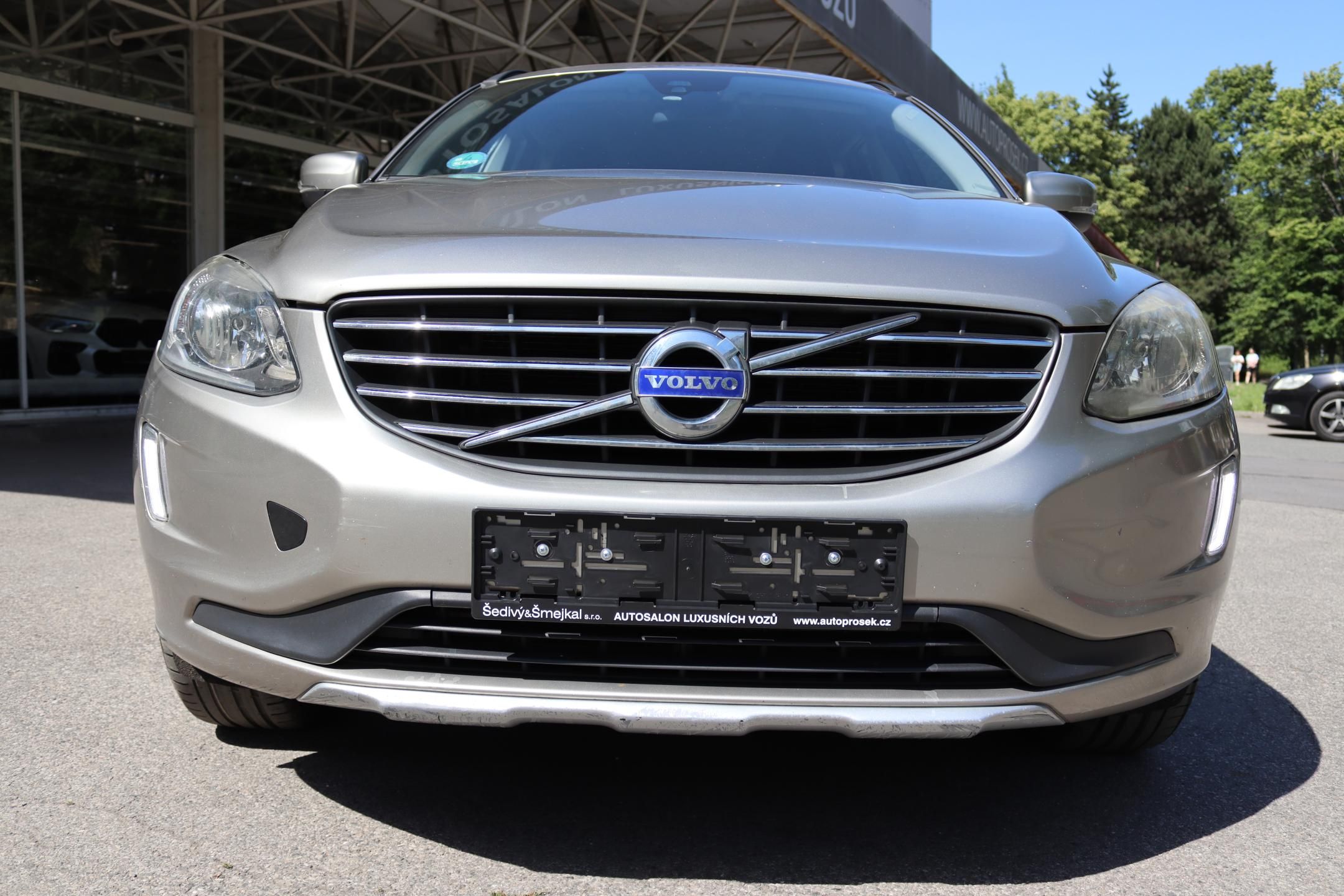 Volvo XC60, D4 2.0 133kW AT DPH - fotka 3