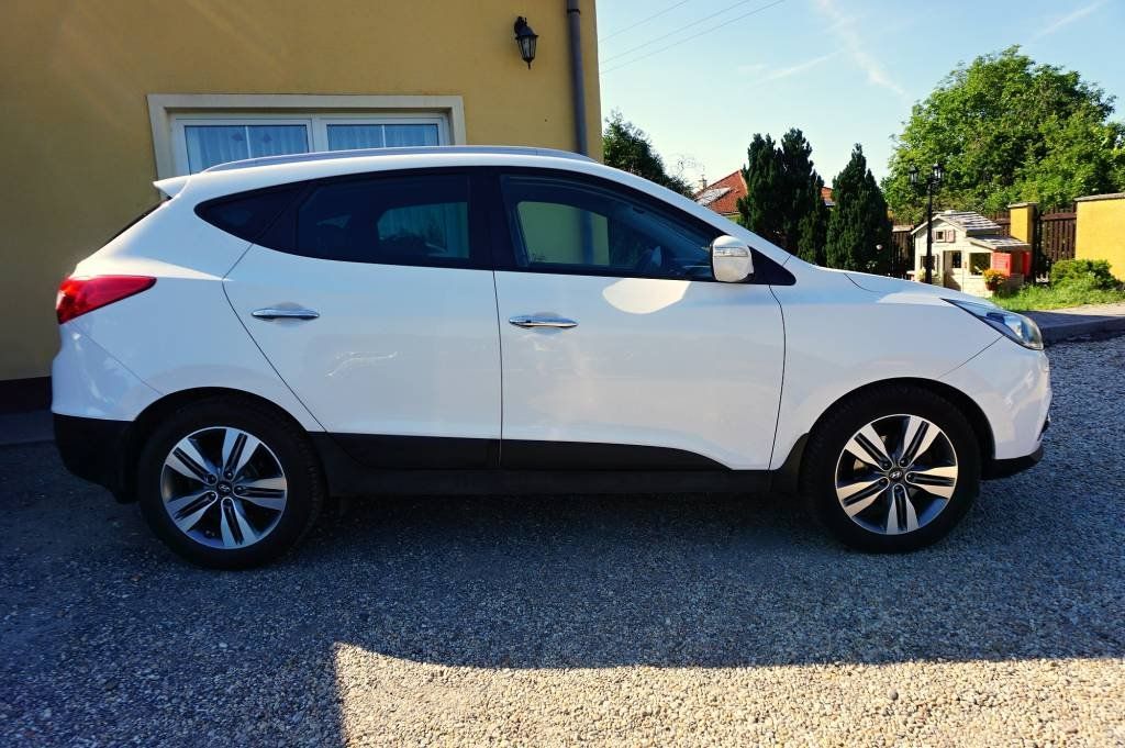 Hyundai ix35, PREMIUM 2,0 CRDI 135 kW - fotka 3