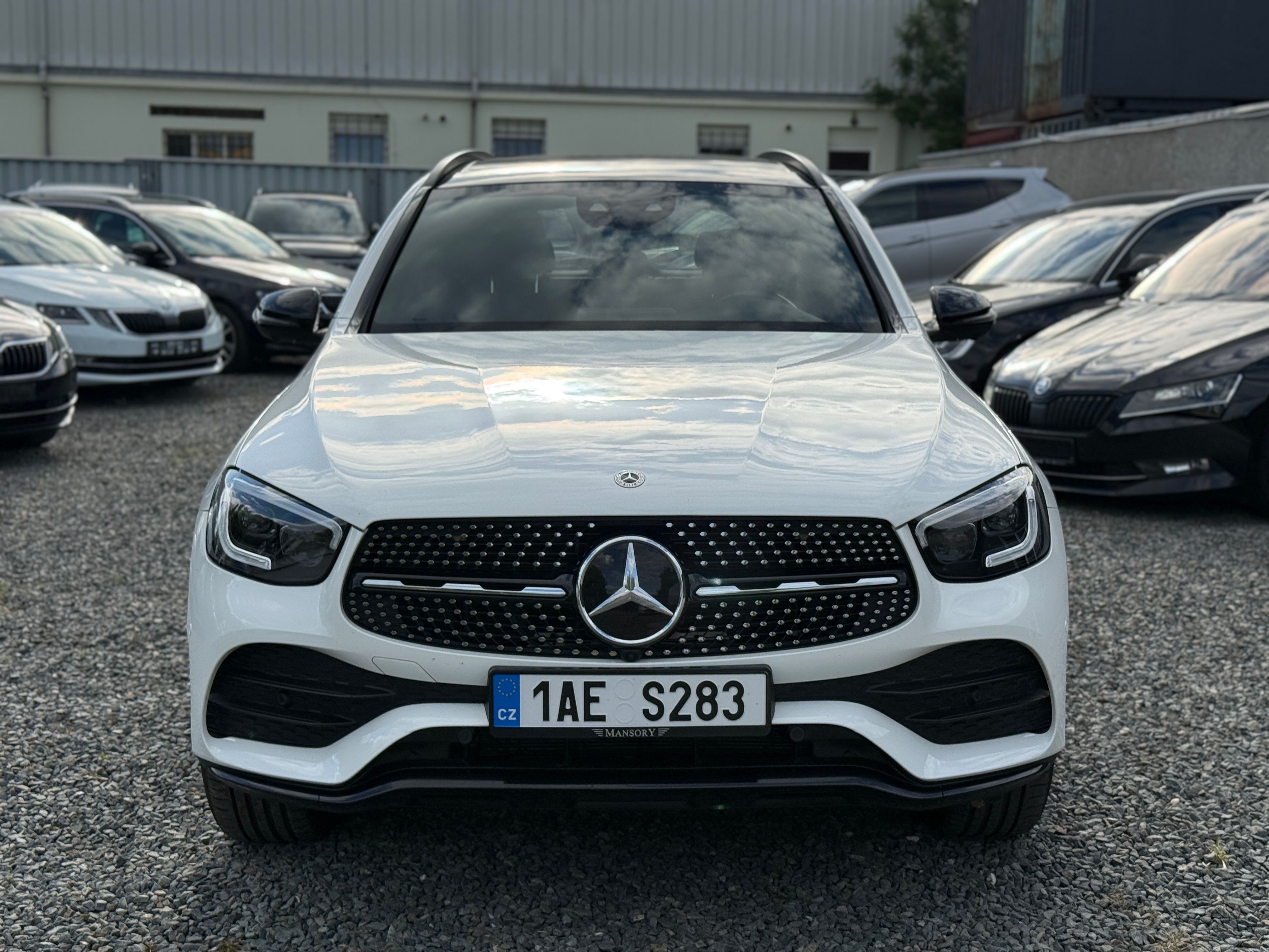 Mercedes-Benz GLC, SERVIS jen MB! Top Vybava - fotka 2