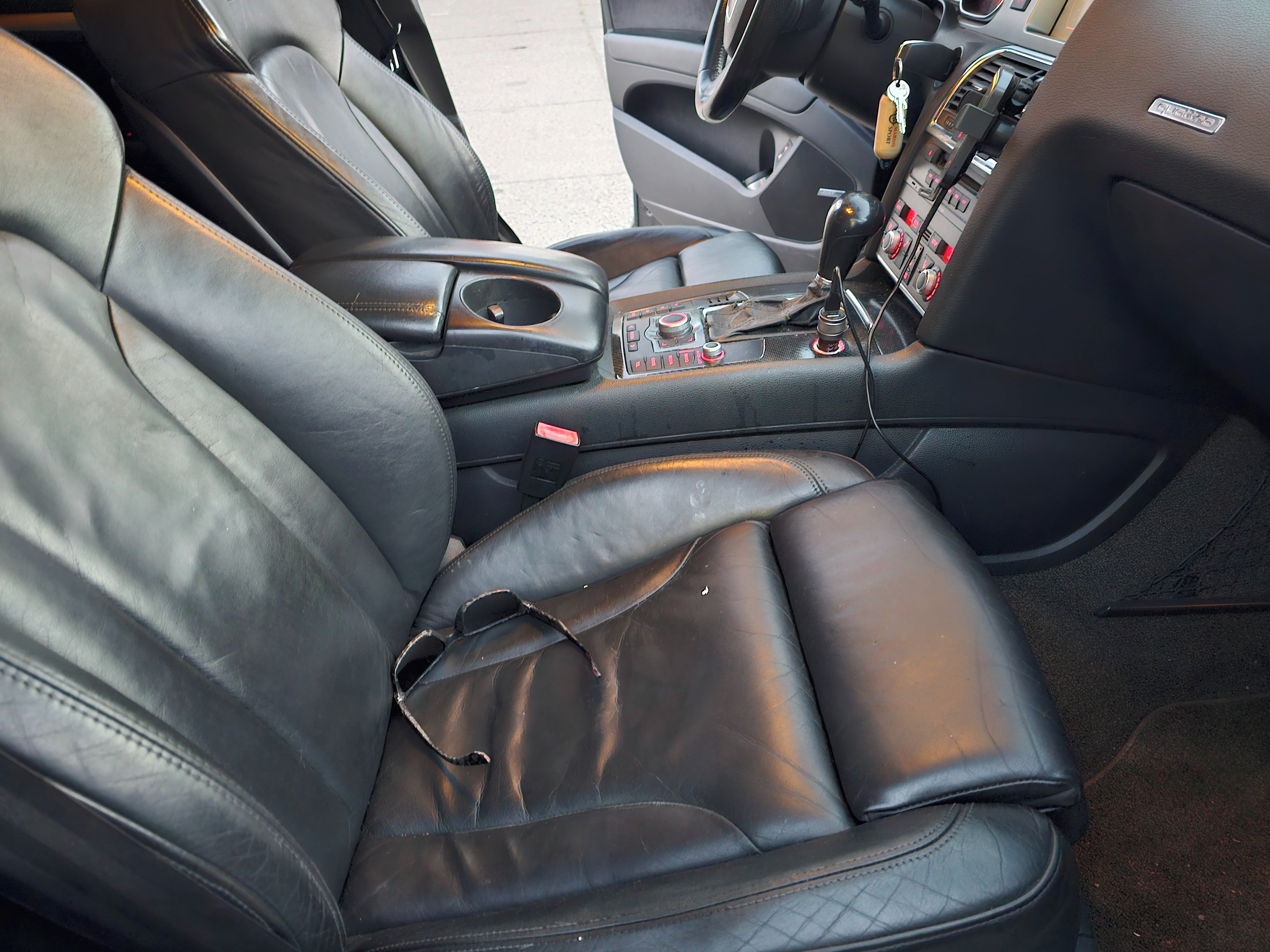 Audi Q7, 3.0 tdi - fotka 6