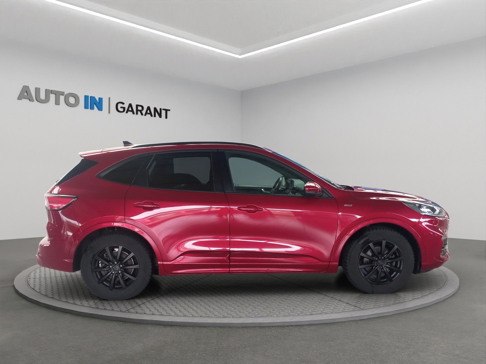 Ford Kuga, 1.5 ST-Line X, 110kW, 1MAJ, ČR - fotka 6