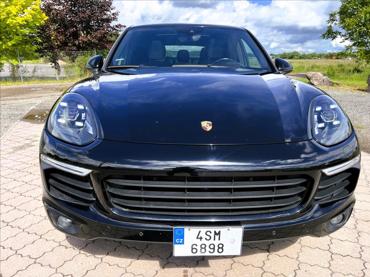 Porsche Cayenne, S E-HYBRID V6 PLATINUM EDITION - fotka 3