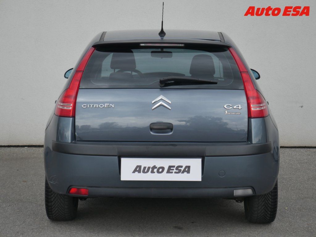 Citroën C4, 1.4 16V - fotka 5
