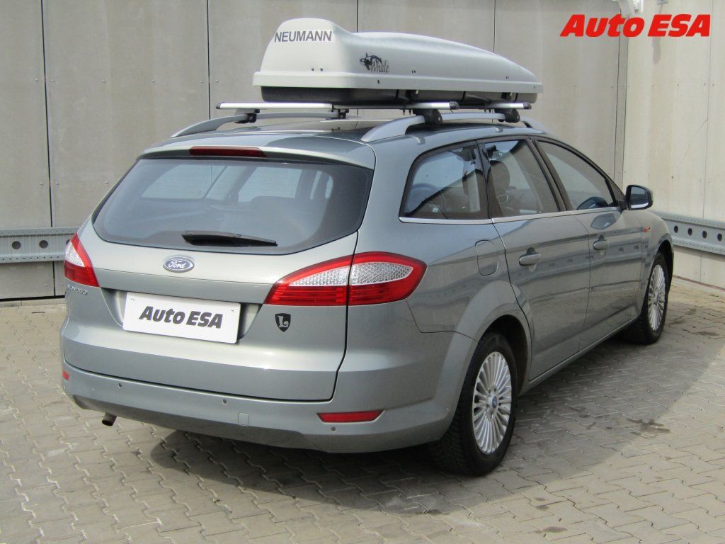 Ford Mondeo, 2.0 i - fotka 4