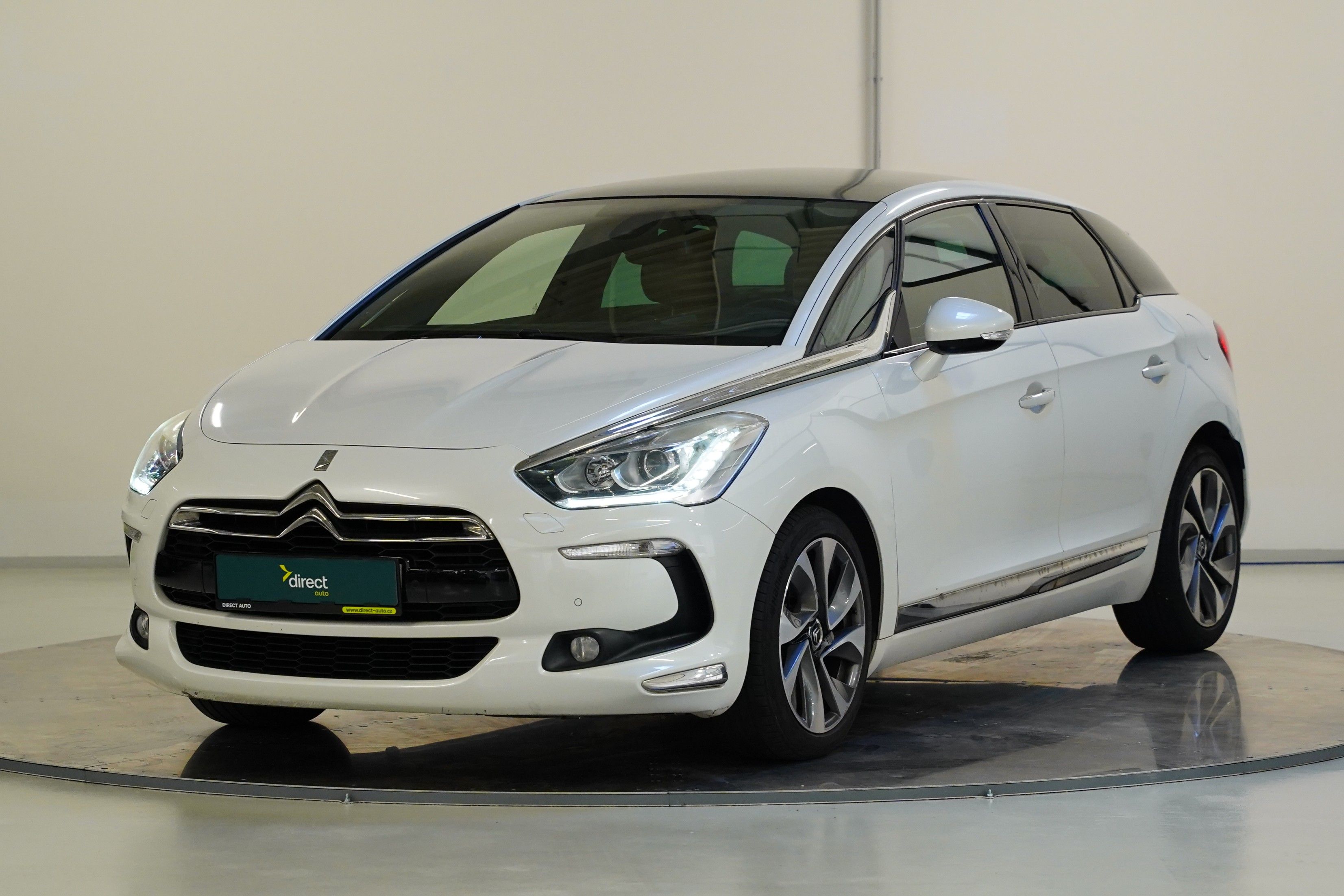 Citroën DS5, 2.0 HDI 120 kW