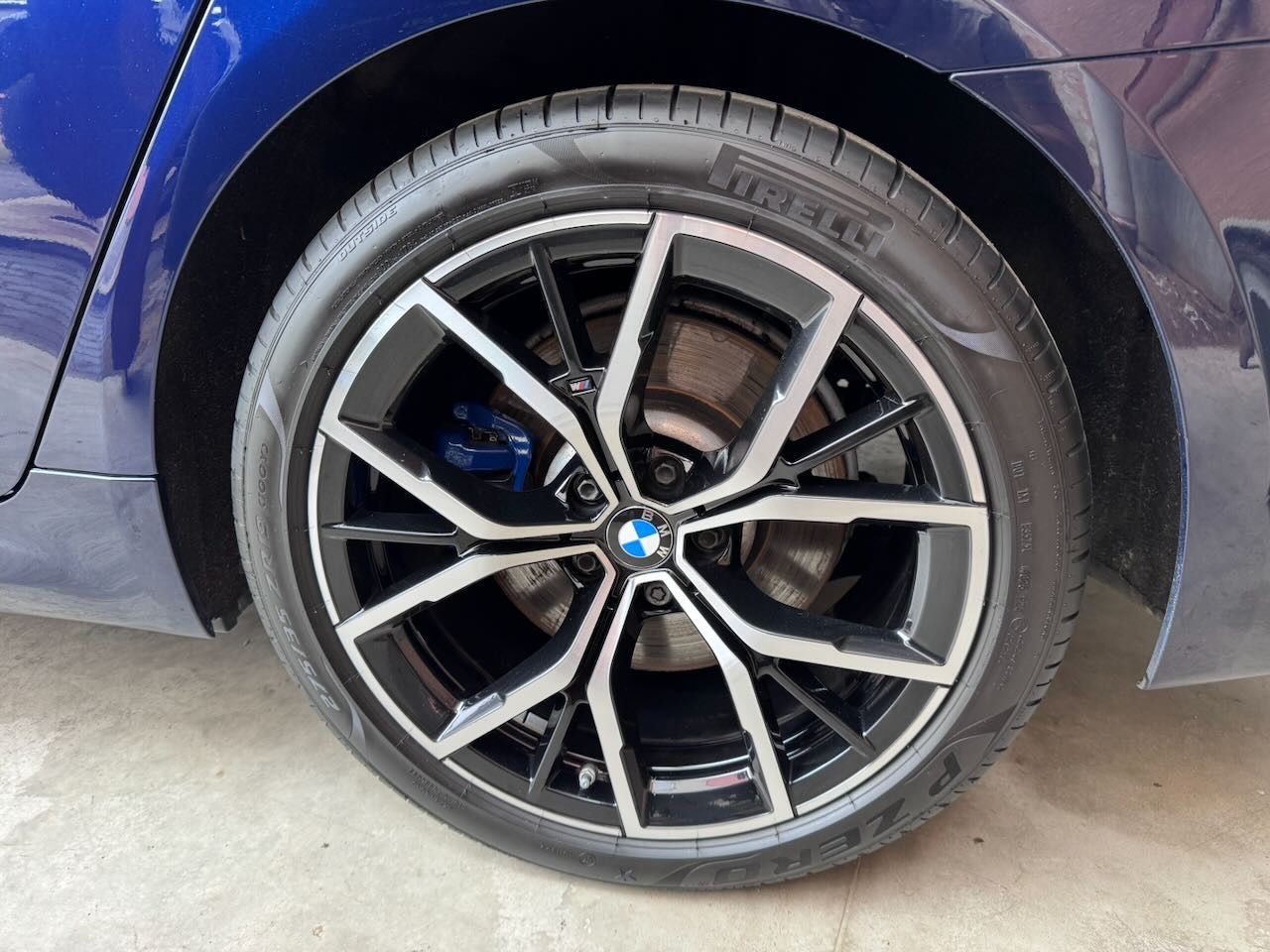 BMW Řada 5, 545e x Drive, 390 PS, Nappa - fotka 6