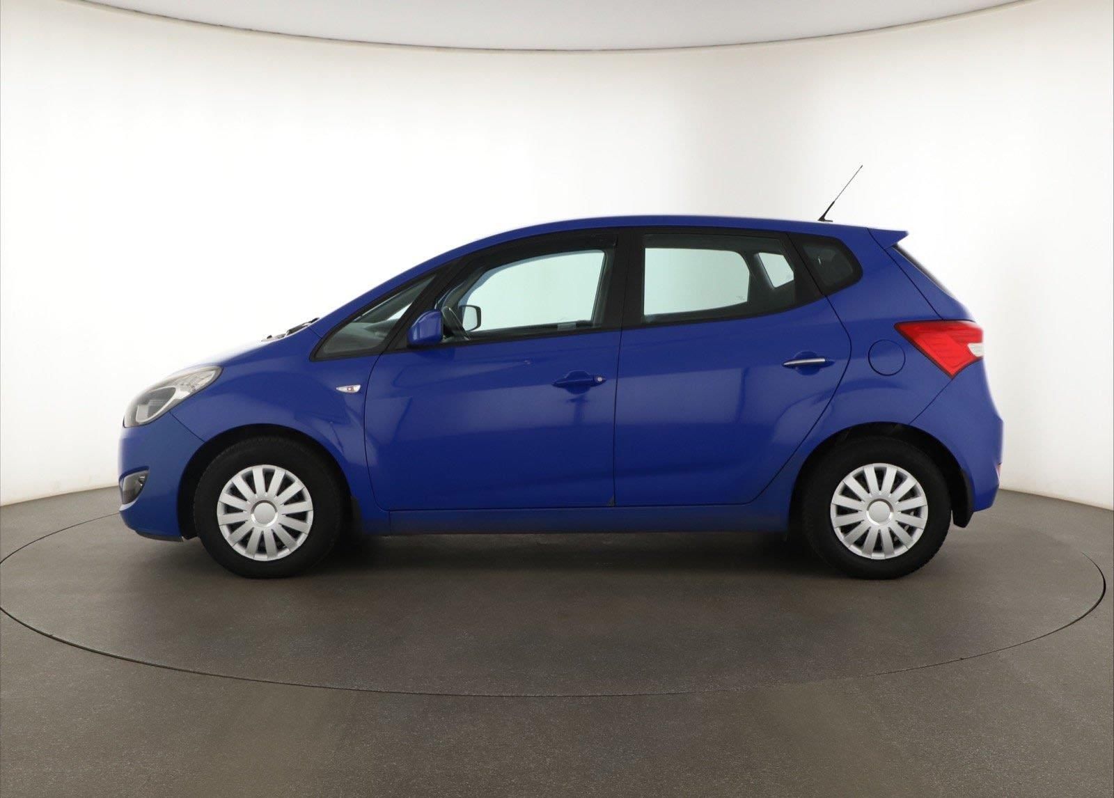 Hyundai ix20, 1.4 CRDi, po STK - fotka 3