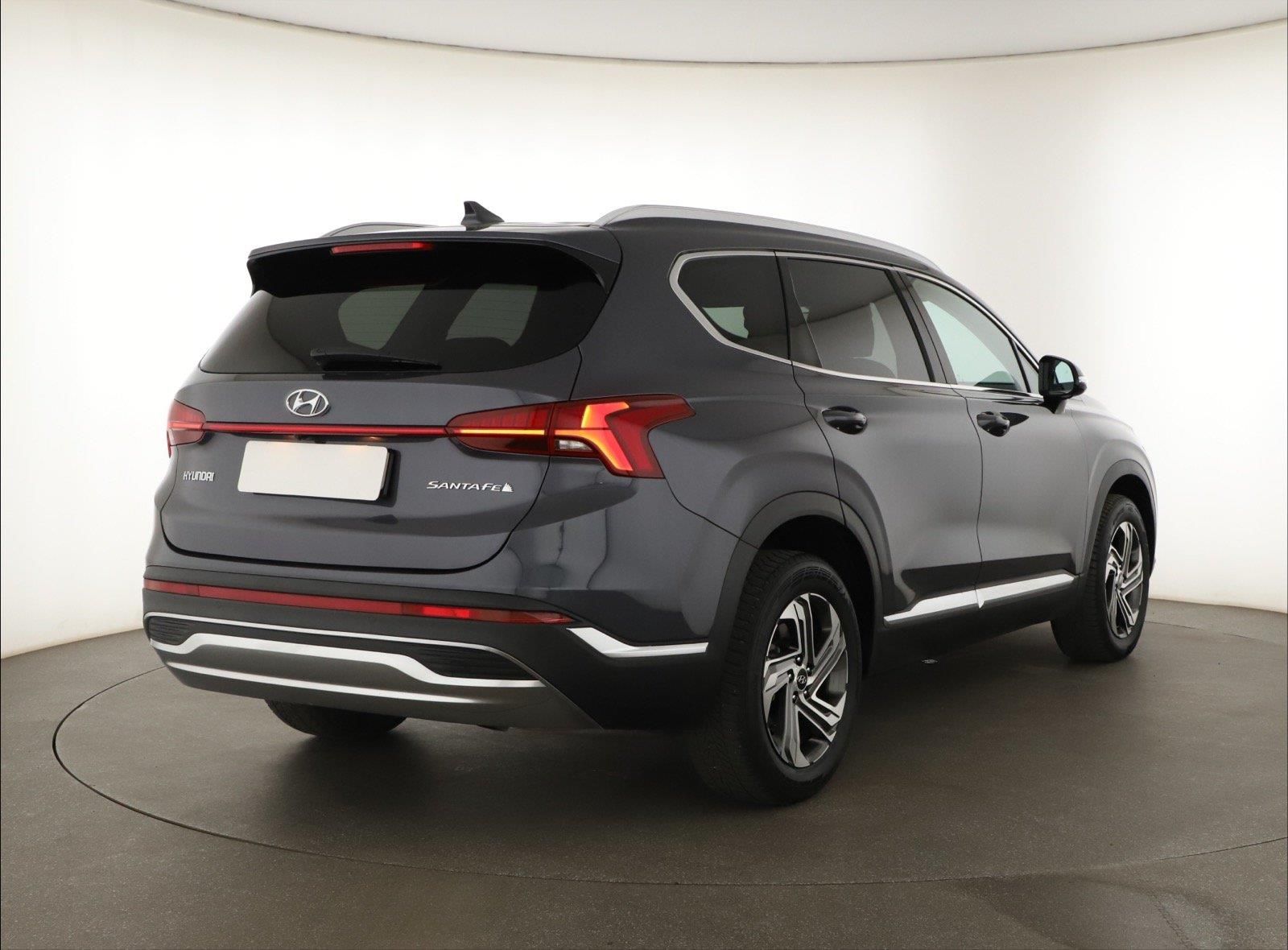 Hyundai Santa Fe, 2.2 CRDi, Automat, ČR,1.maj - fotka 5