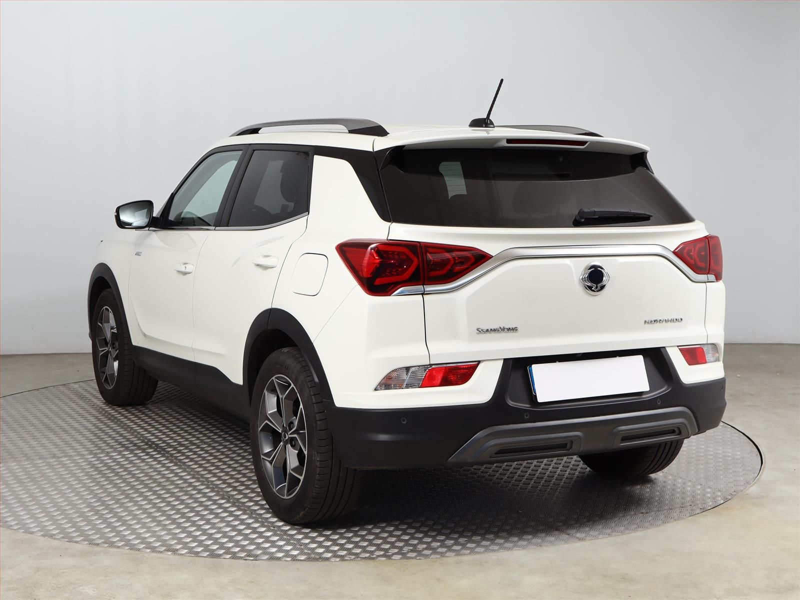 SsangYong Korando, 1.5 T-GDI, Style, Záruka, 4X4 - fotka 4