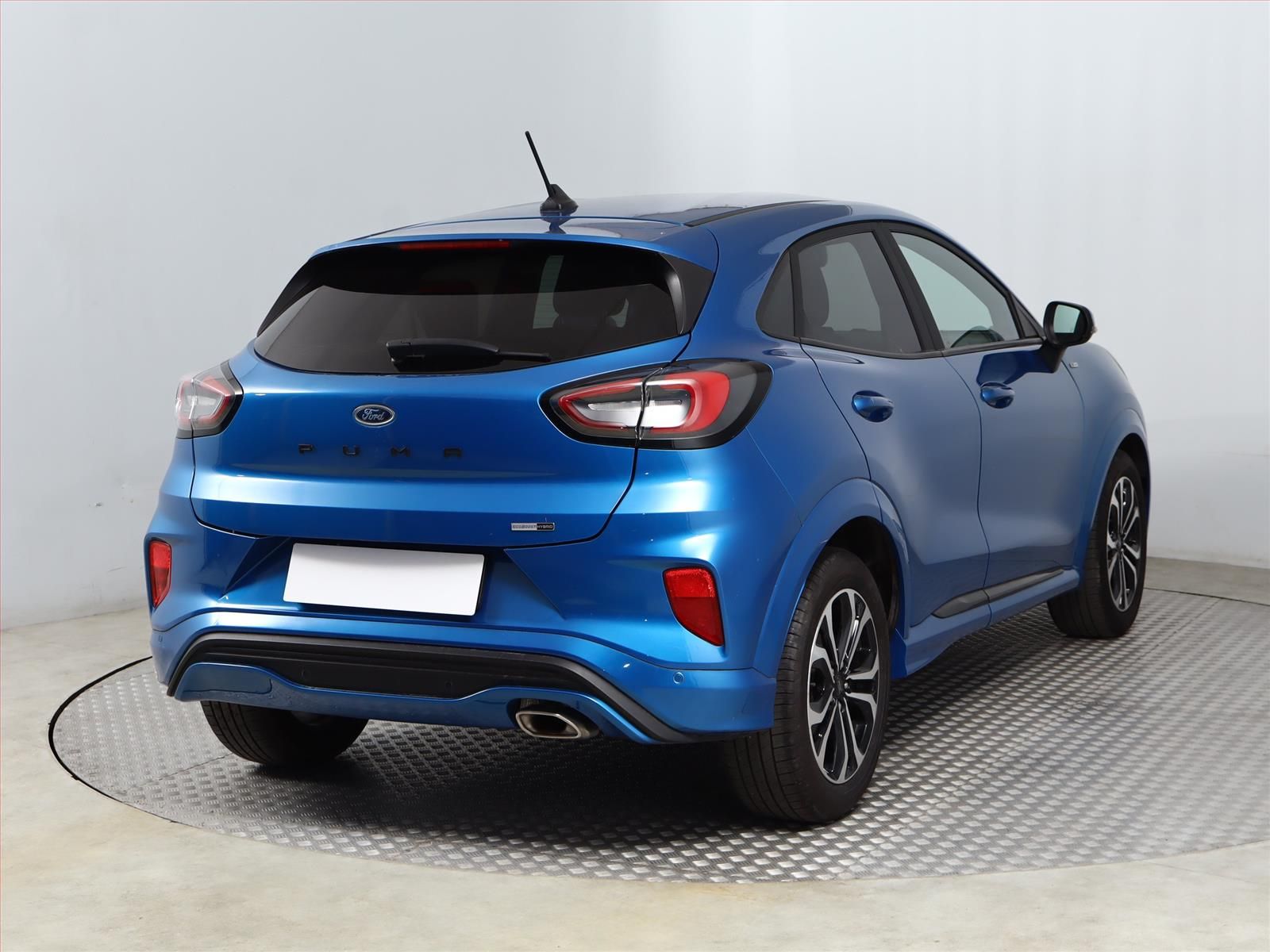 Ford Puma, 1.0 EcoBoost mHEV, ST-Line, ČR - fotka 5
