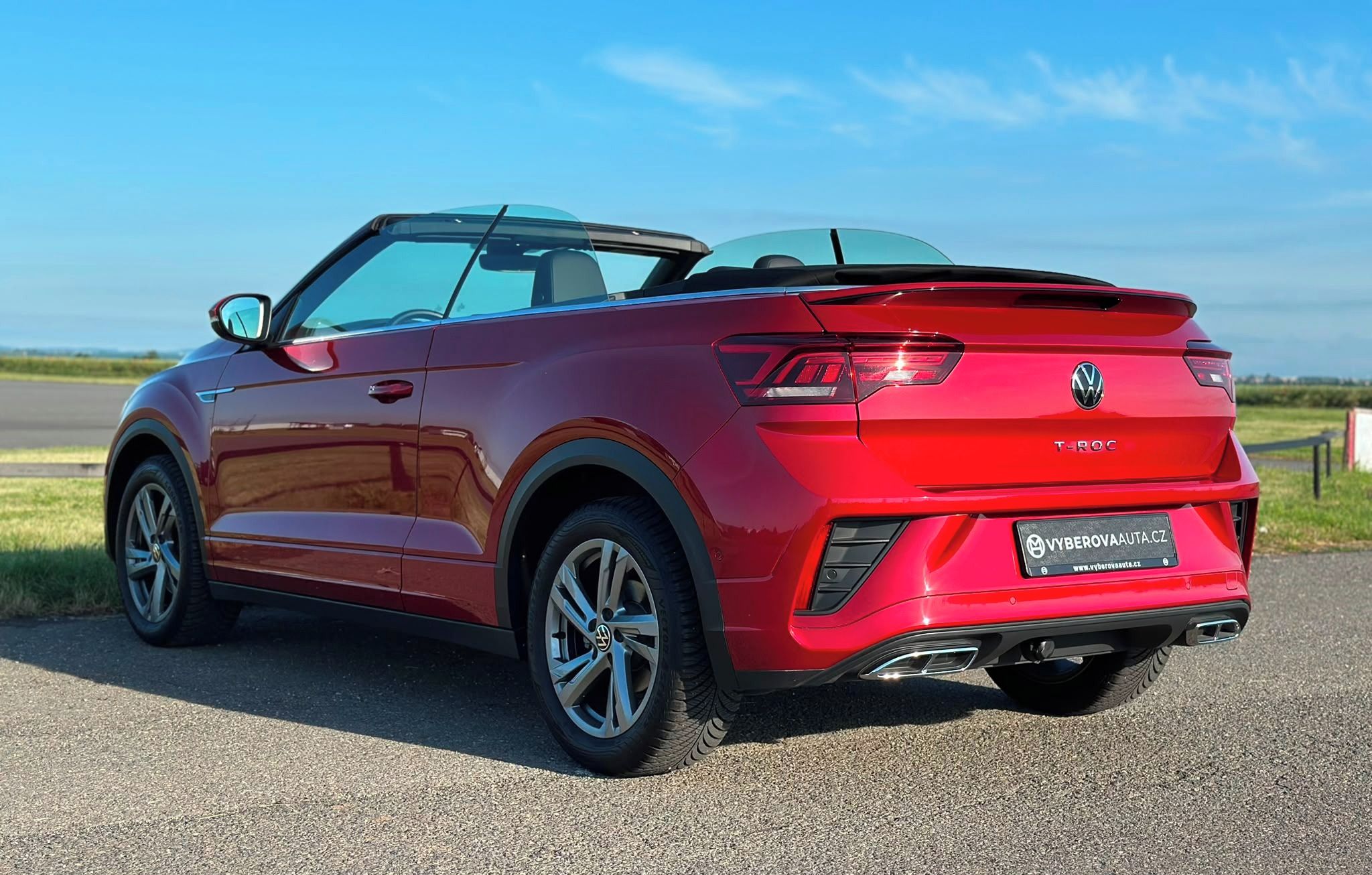 Volkswagen T-Roc, 1.5 TSI 110kW DSG/2025/FullLed - fotka 3