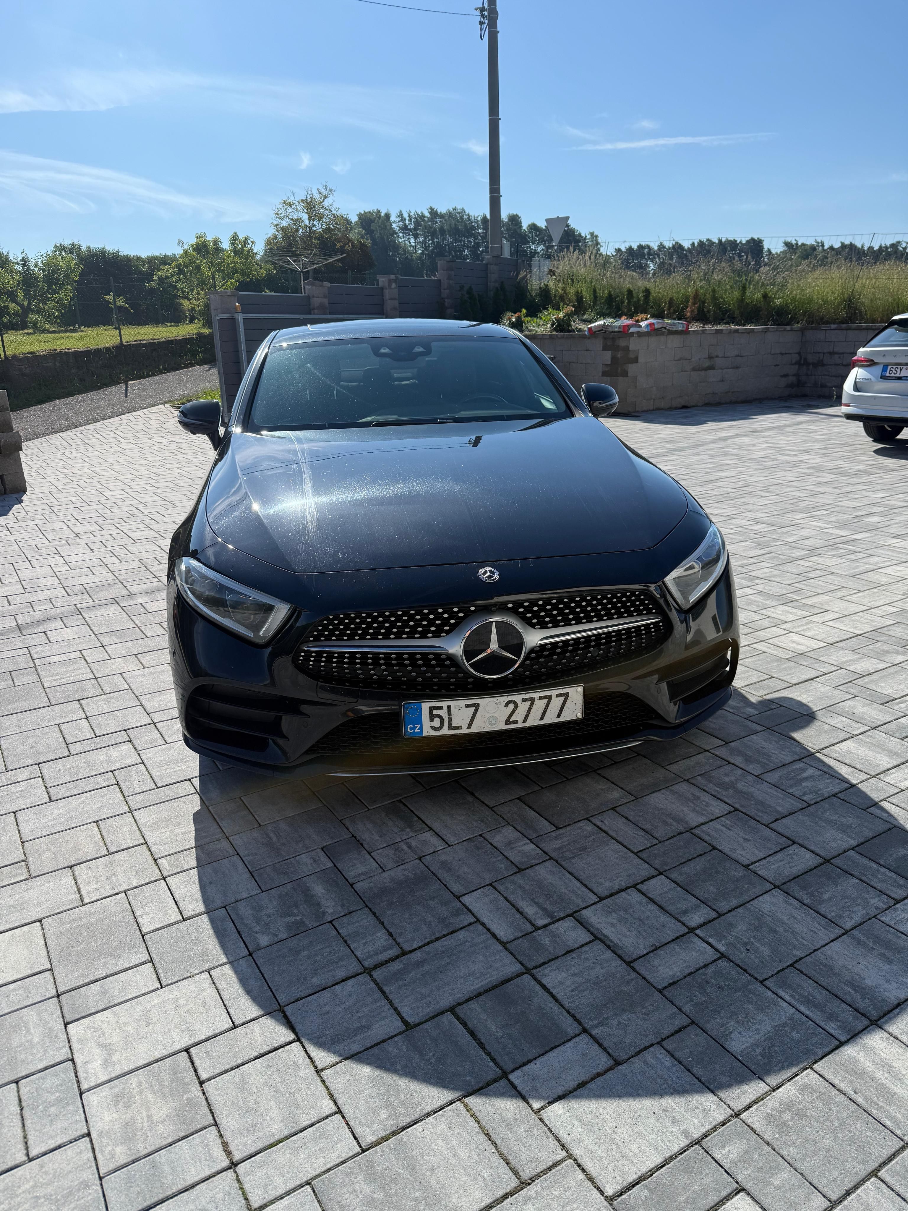 Mercedes-Benz CLS, Mercedes-Benz CLS 400d 4Matic - fotka 2