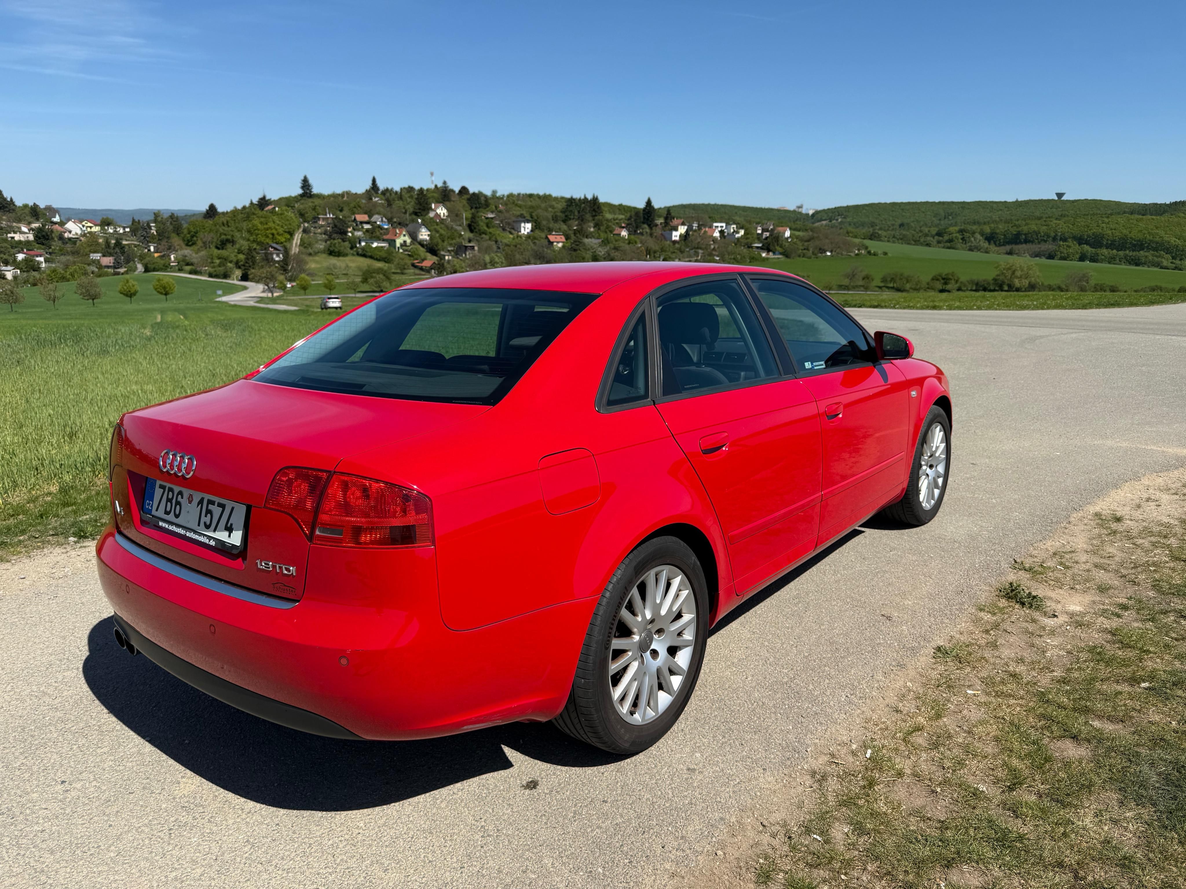 Audi A4, Sedan 1.9 TDI 85 kW - fotka 3