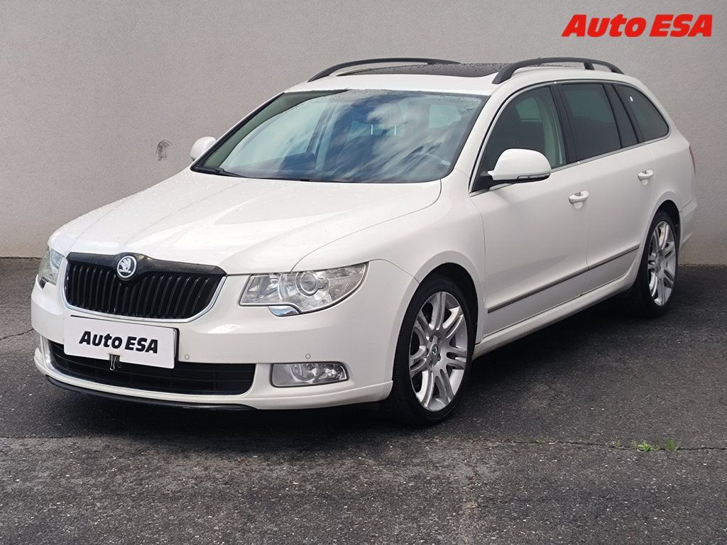 Škoda Superb, 2.0 TDi,Elegance,DSG - fotka 3