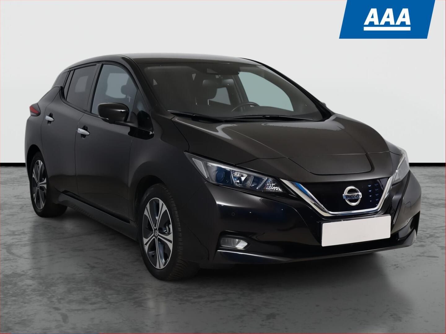 Nissan LEAF, 40 kWh, SoH 93%, Automat