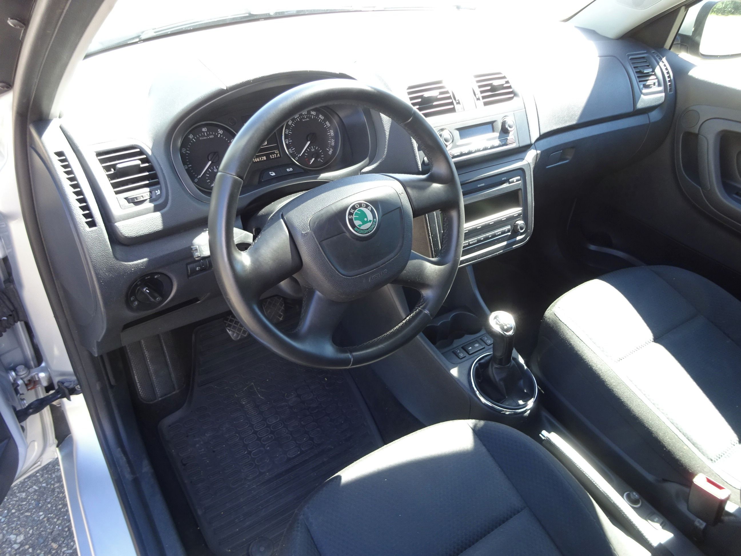 Škoda Fabia, 1.2 TSI (63 KW) ELEGANCE - fotka 5