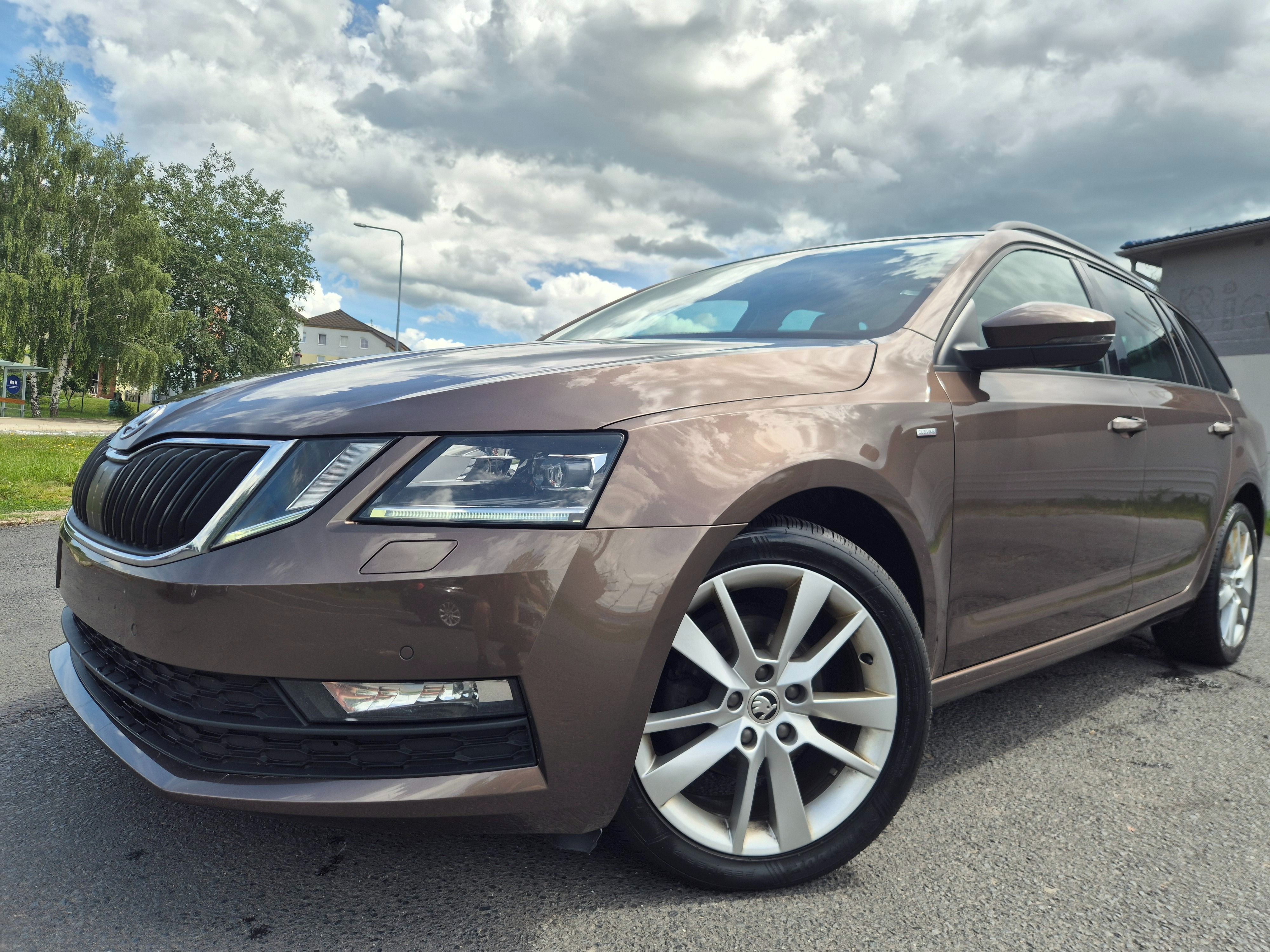 Škoda Octavia, 1 maj.plný servis ZÁRUKA 1 ROK