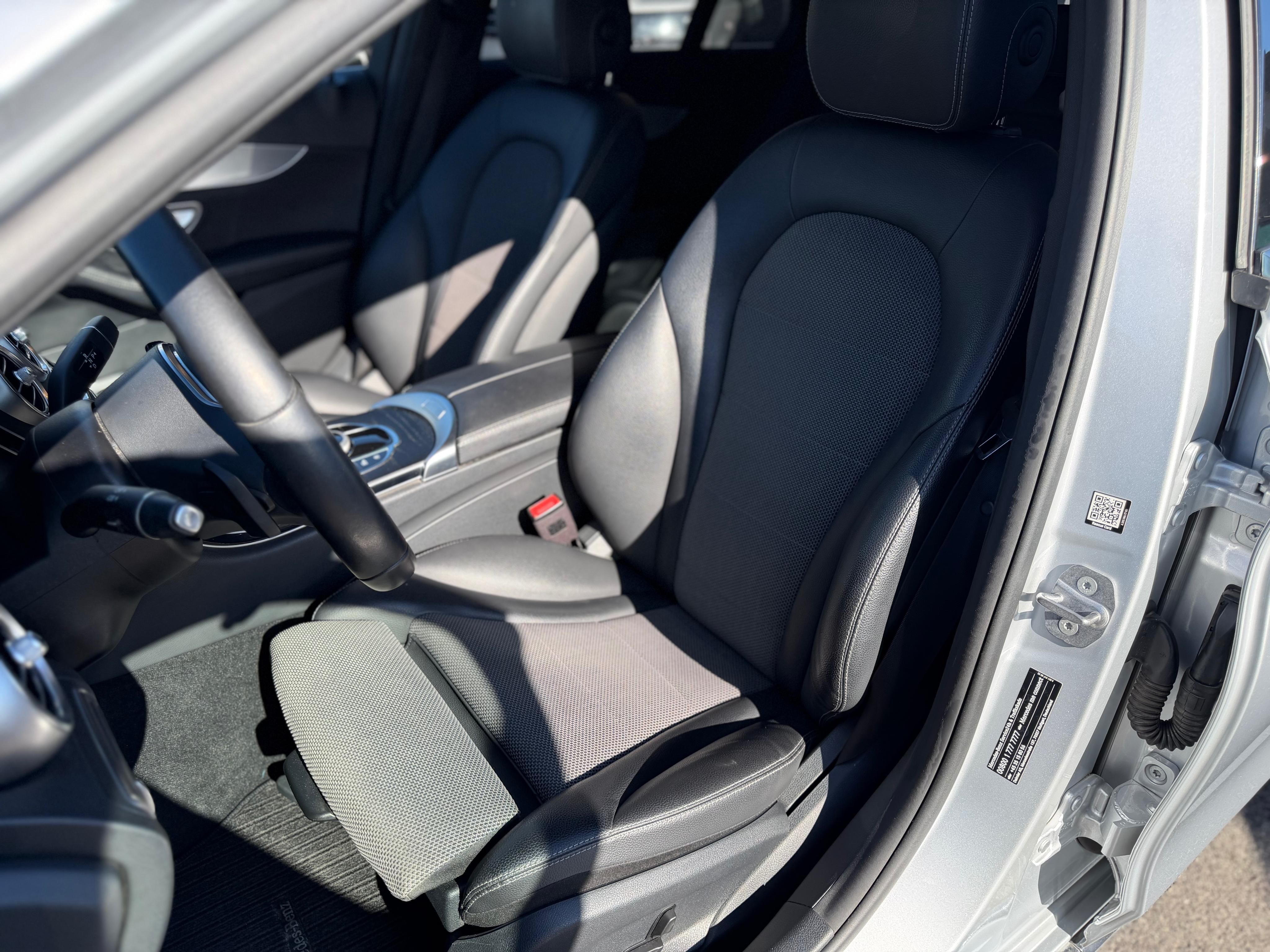 Mercedes-Benz Třídy C, C220d, tažné - fotka 5