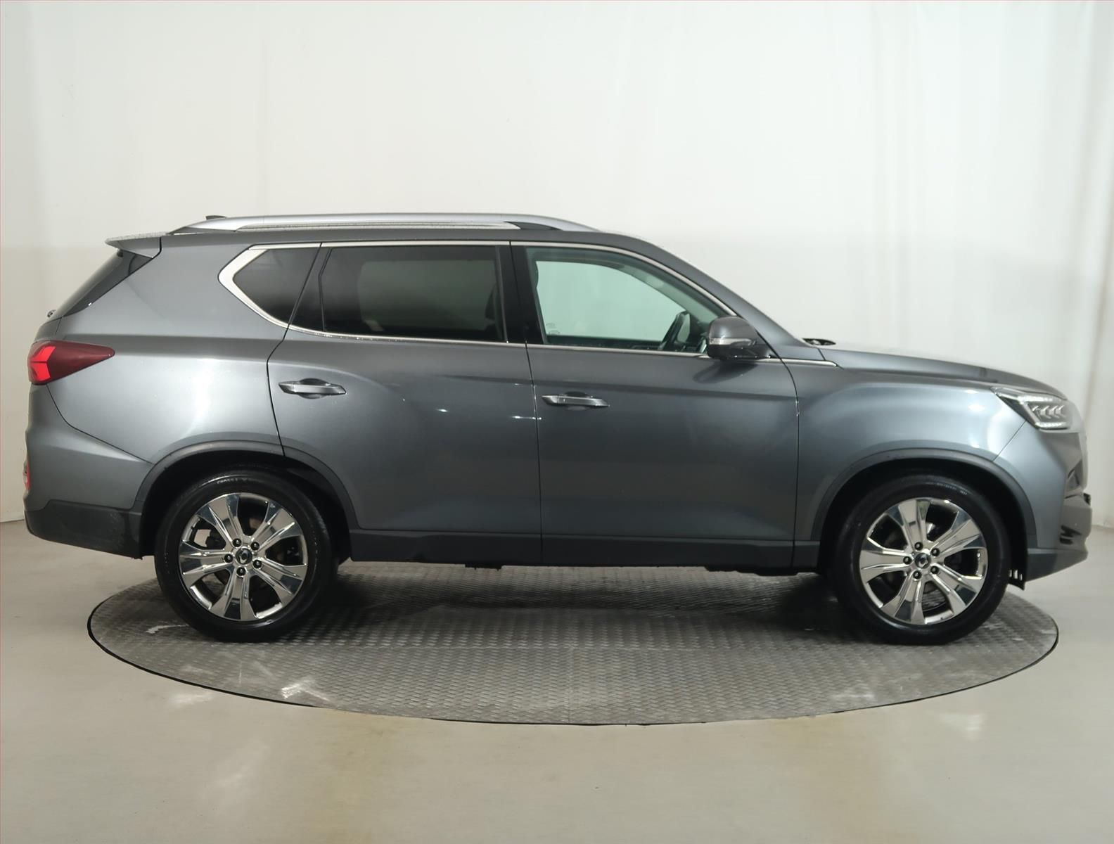 SsangYong Rexton, 2.2 Diesel, 4X4, Automat, ČR - fotka 6