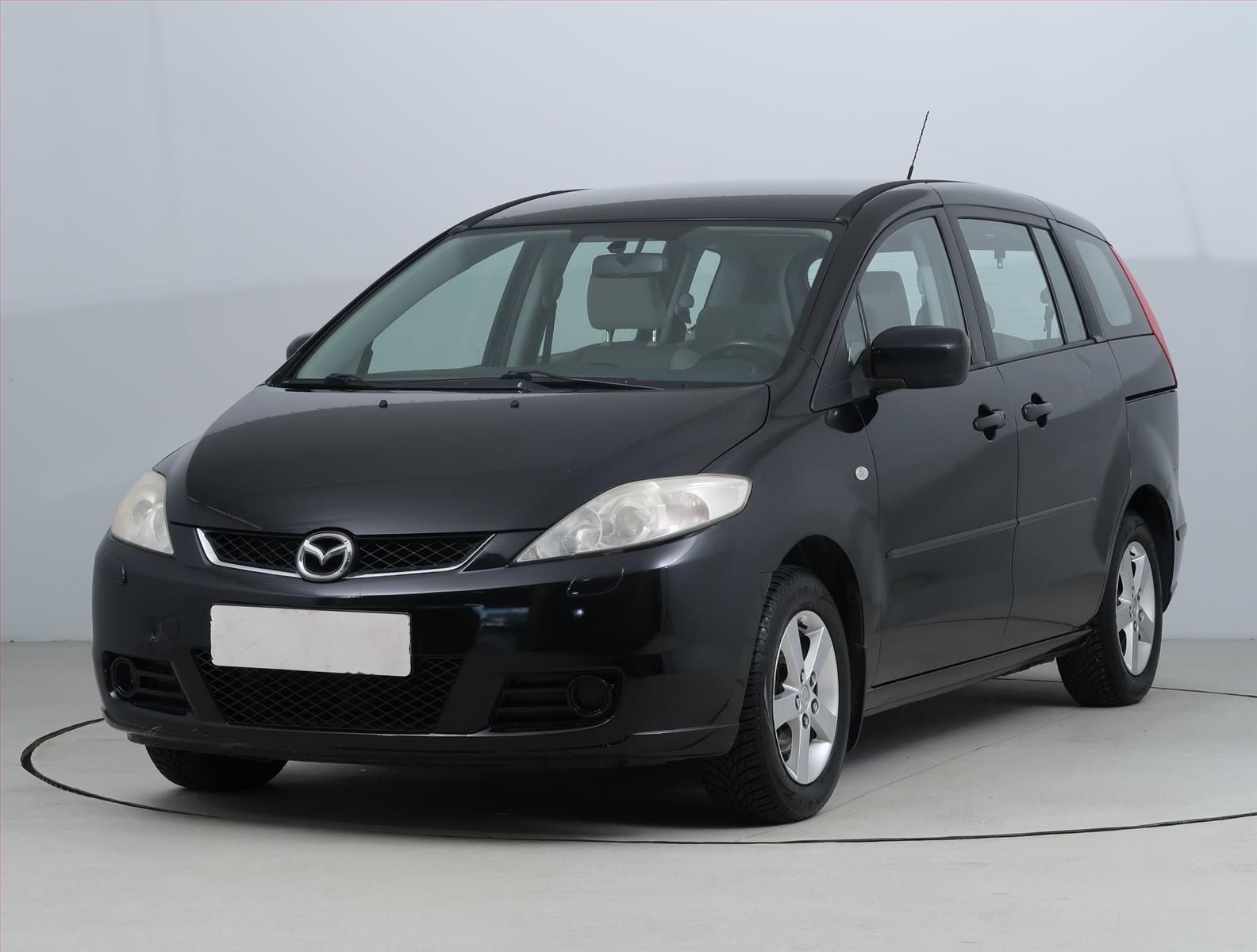 Mazda 5, 1.8, 7 míst, rezervace - fotka 2