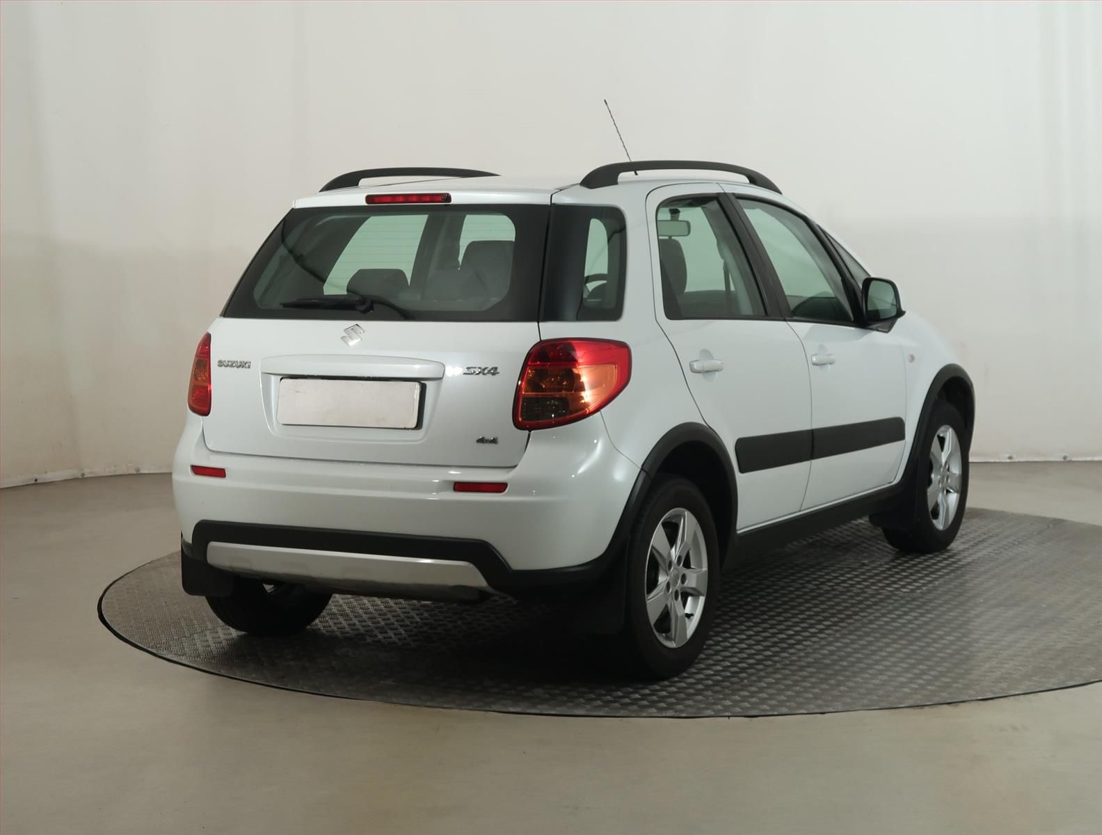 Suzuki SX4, 1.6 VVT, 4X4, ČR,1.maj - fotka 5
