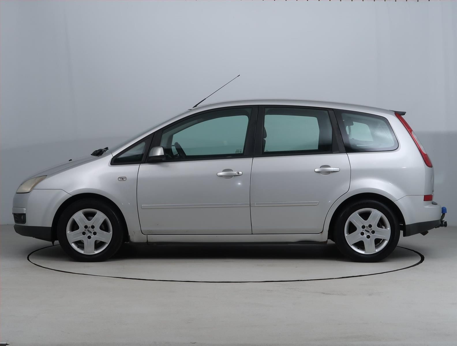 Ford C-MAX, 1.6 TDCi, Tažné, zamluveno - fotka 3