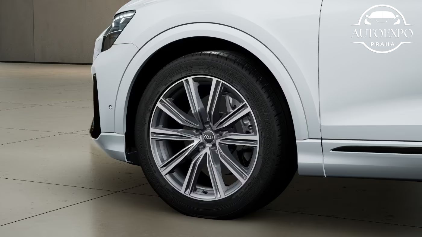 Audi Q8, SUV 50 TDI quattro - fotka 5