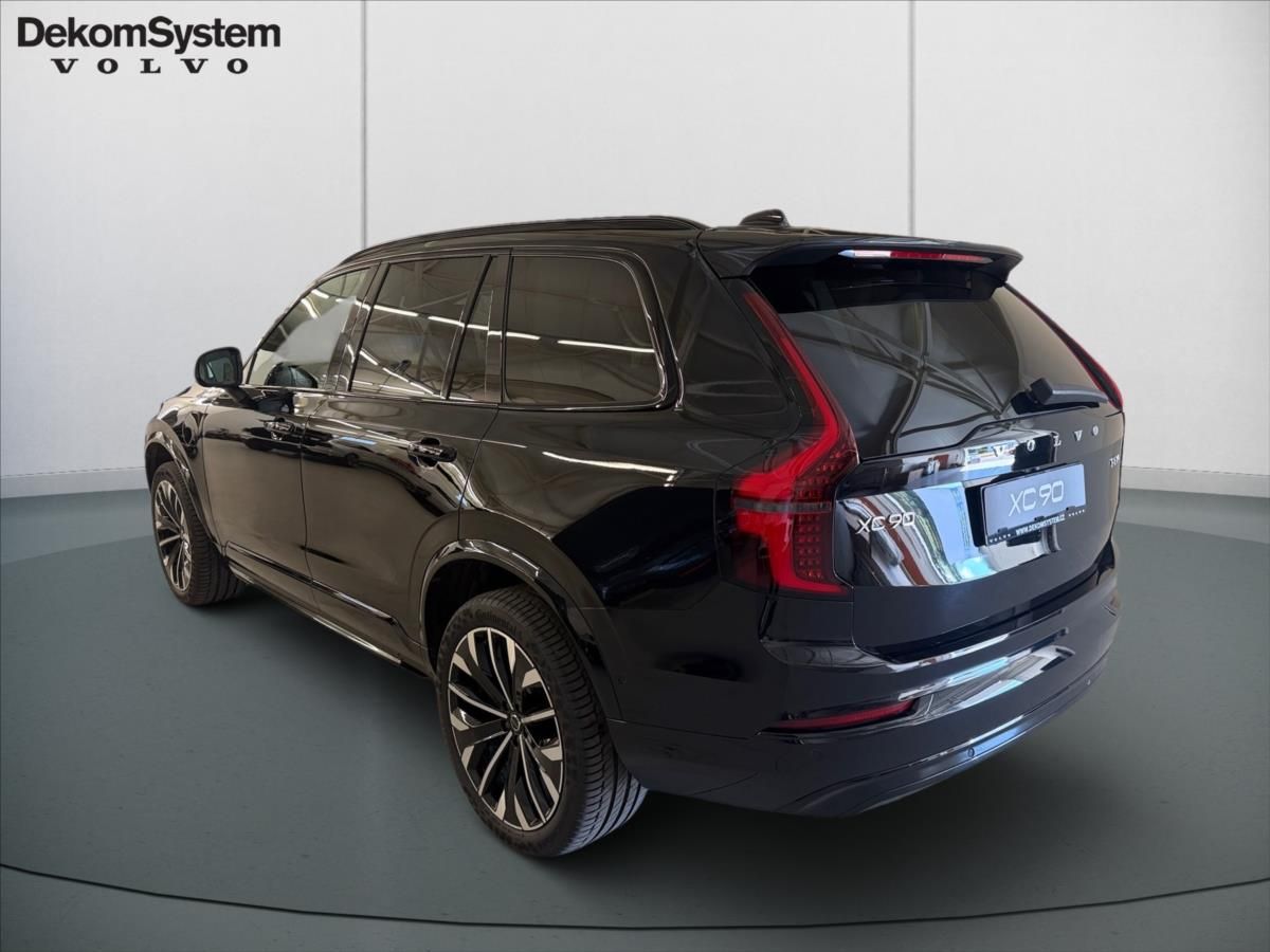Volvo XC90, 2,0  T8  Plus Dark - fotka 6