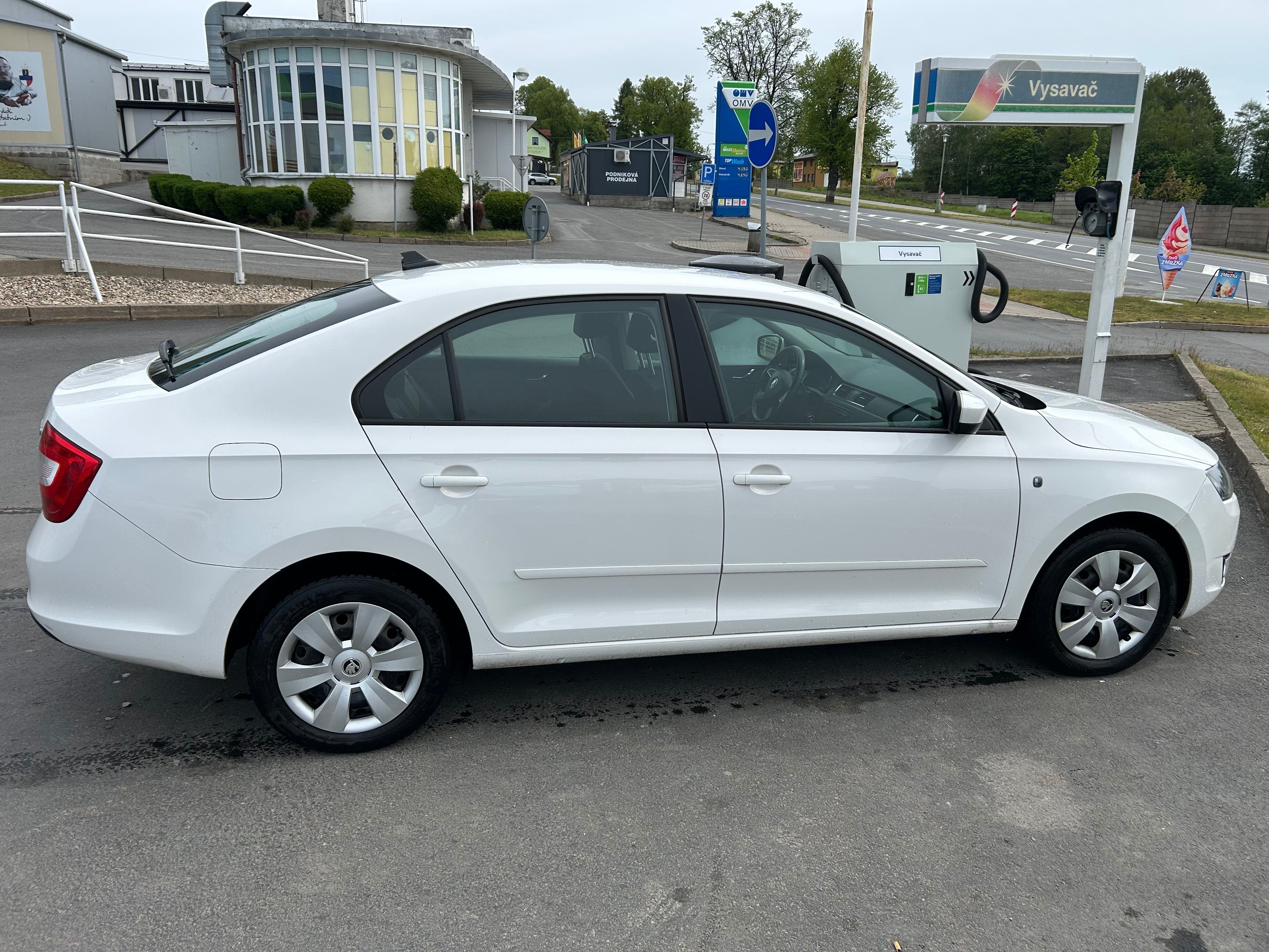 Škoda Rapid, 1.8 TDI 77kW liftback