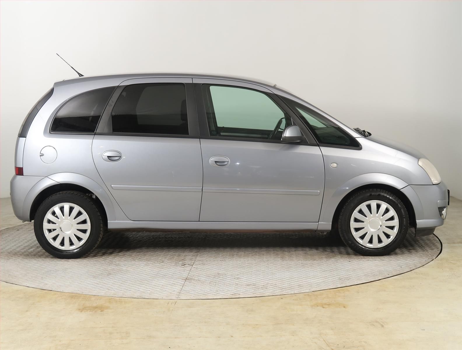 Opel Meriva, 1.4 16V Twinport, po STK - fotka 6