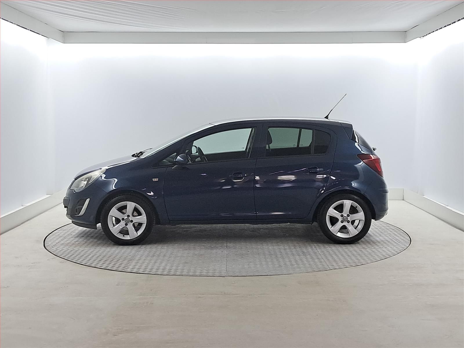 Opel Corsa, 1.2, ČR,1.maj, Klima, Tempomat - fotka 3