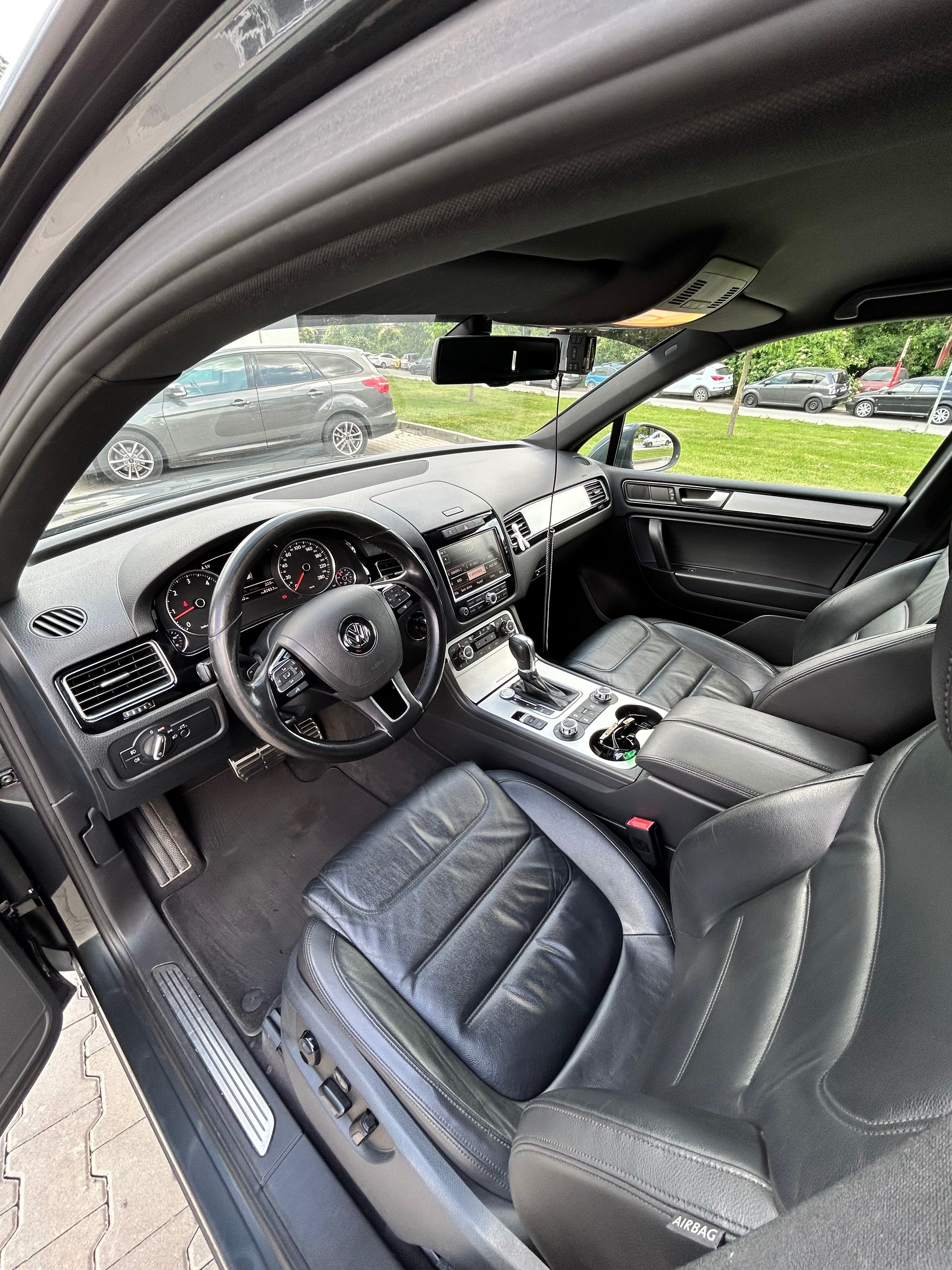 Volkswagen Touareg, VW Touareg 3.0 TDI V6 - fotka 6