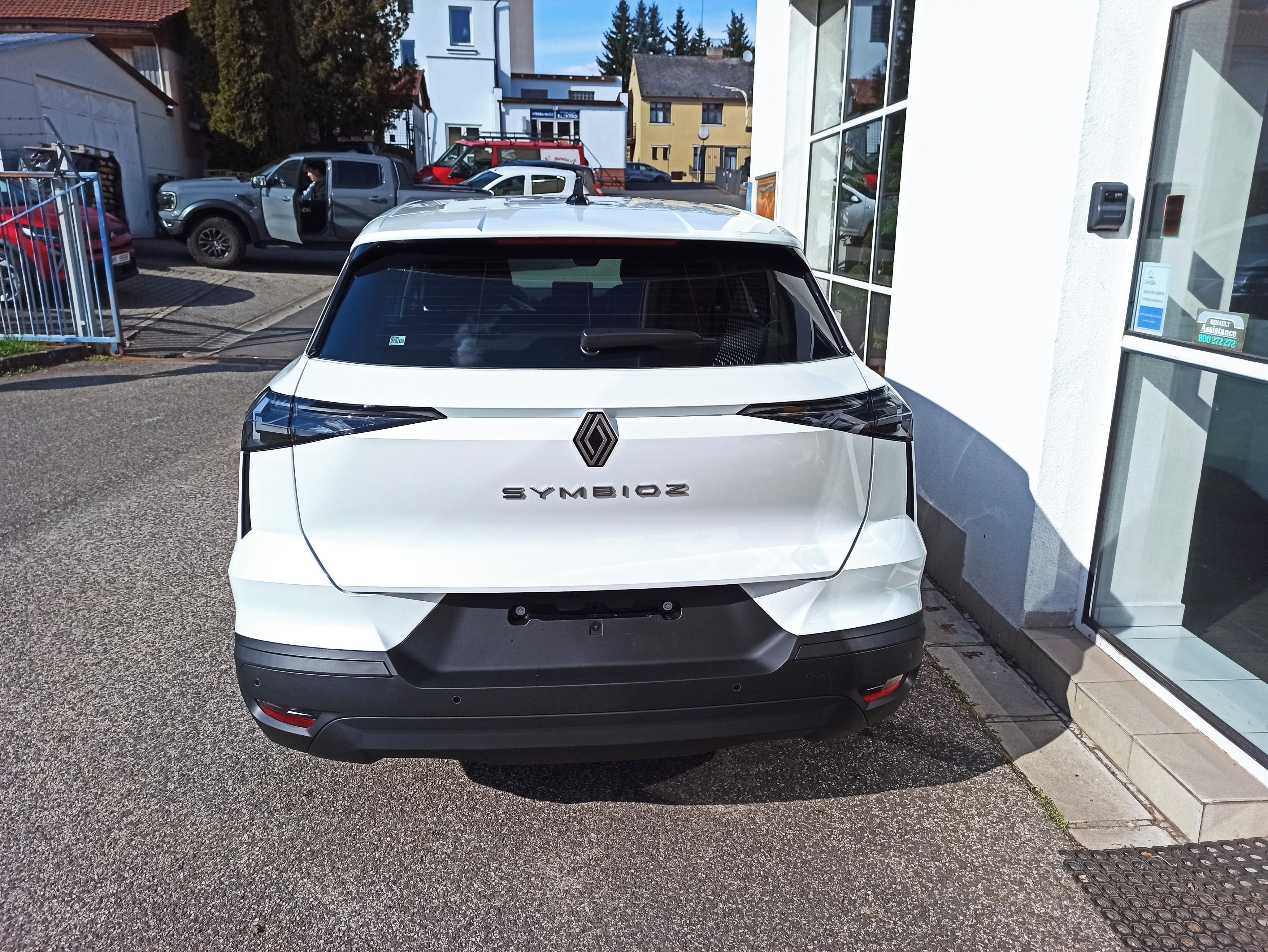 Renault Symbioz, Evolution mild hybrid 140 - fotka 5