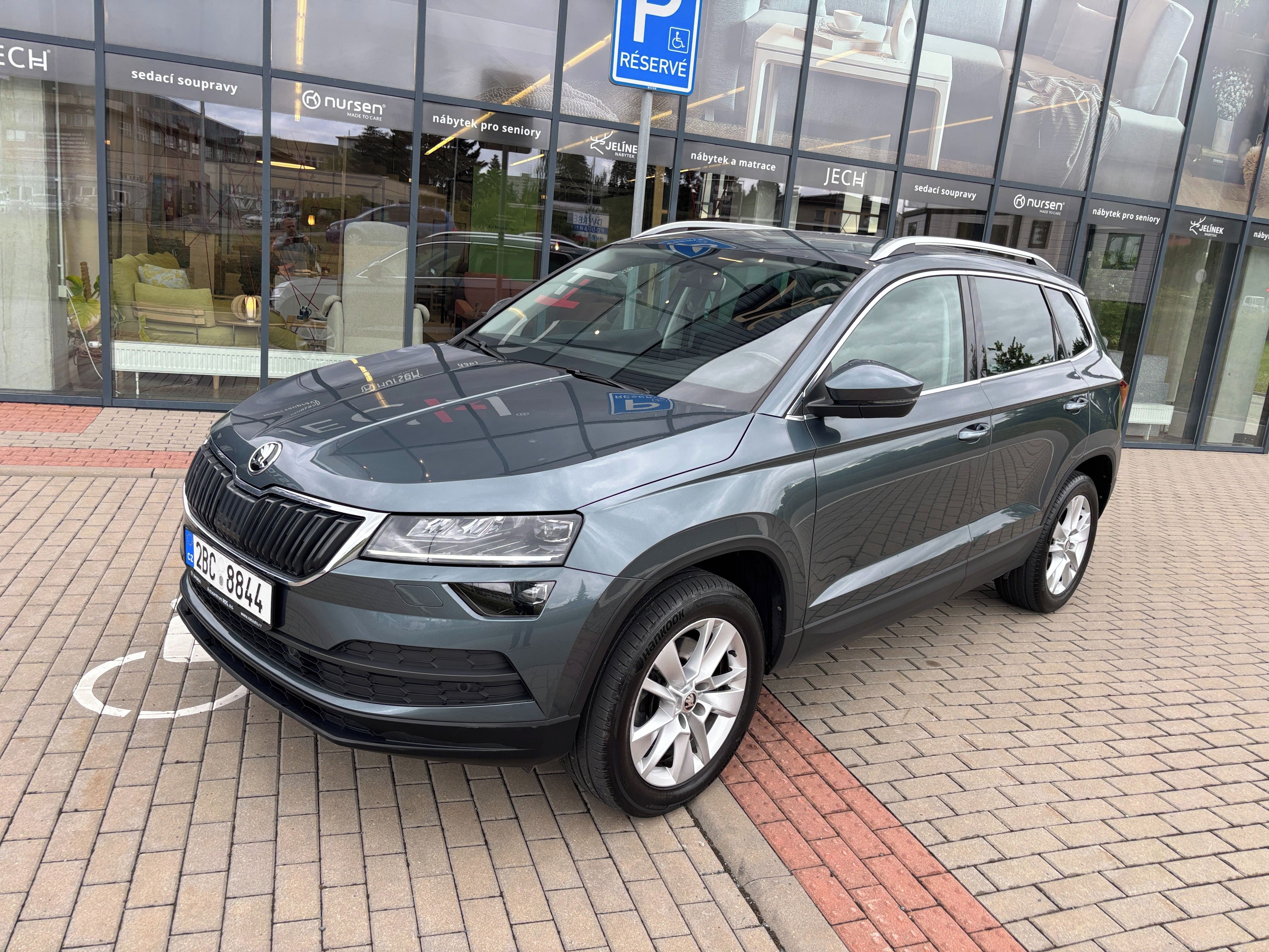 Škoda Karoq, 2.0TDi 110kW DSG 1Maj.ČR Style - fotka 2