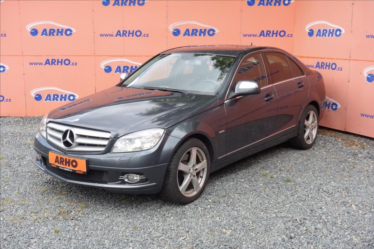Mercedes-Benz Třídy C, 320CDi 165KW, AVANTGARDE. - fotka 3