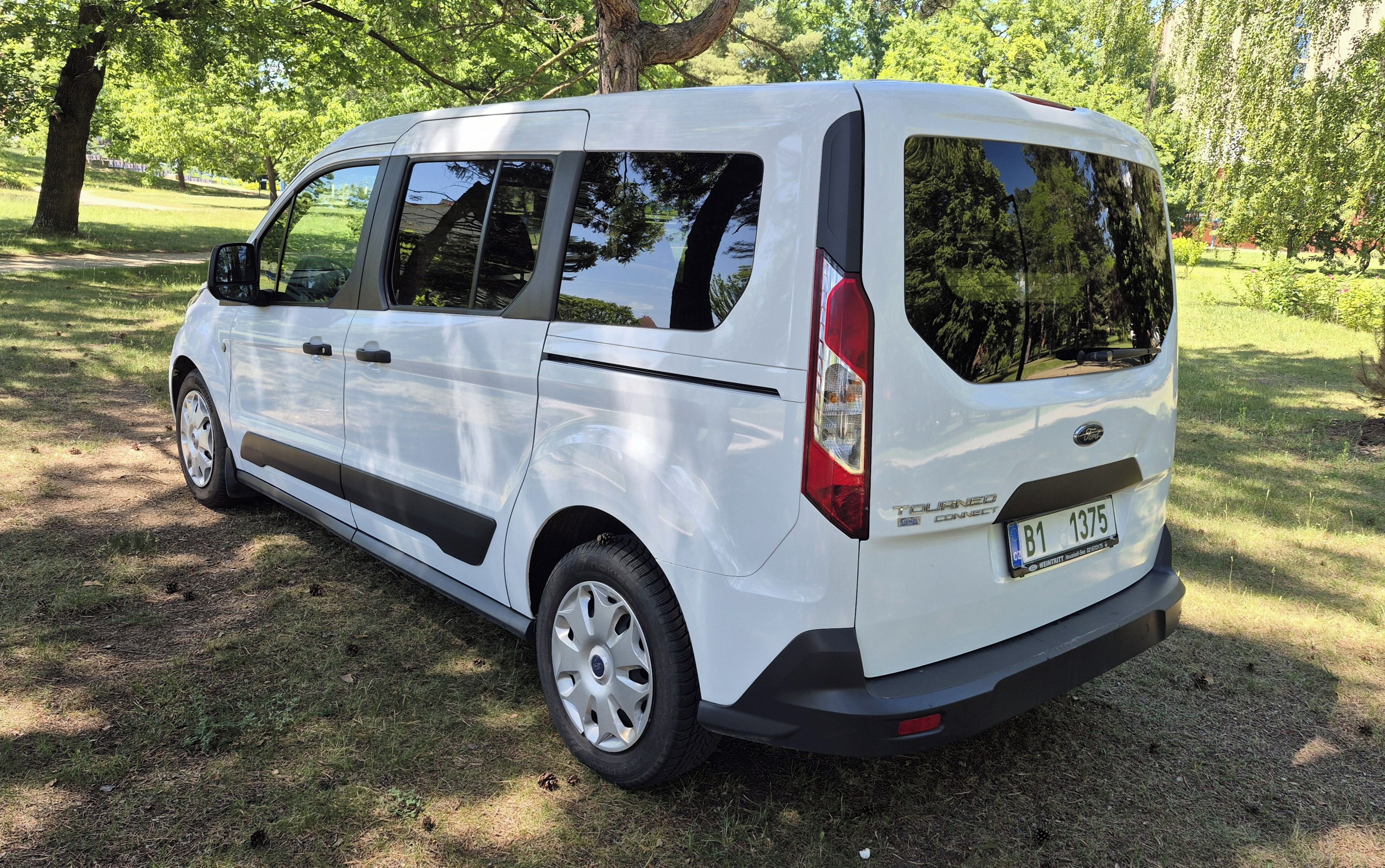 Ford Tourneo Connect, 1.5 TDCi 1. majitel - fotka 2