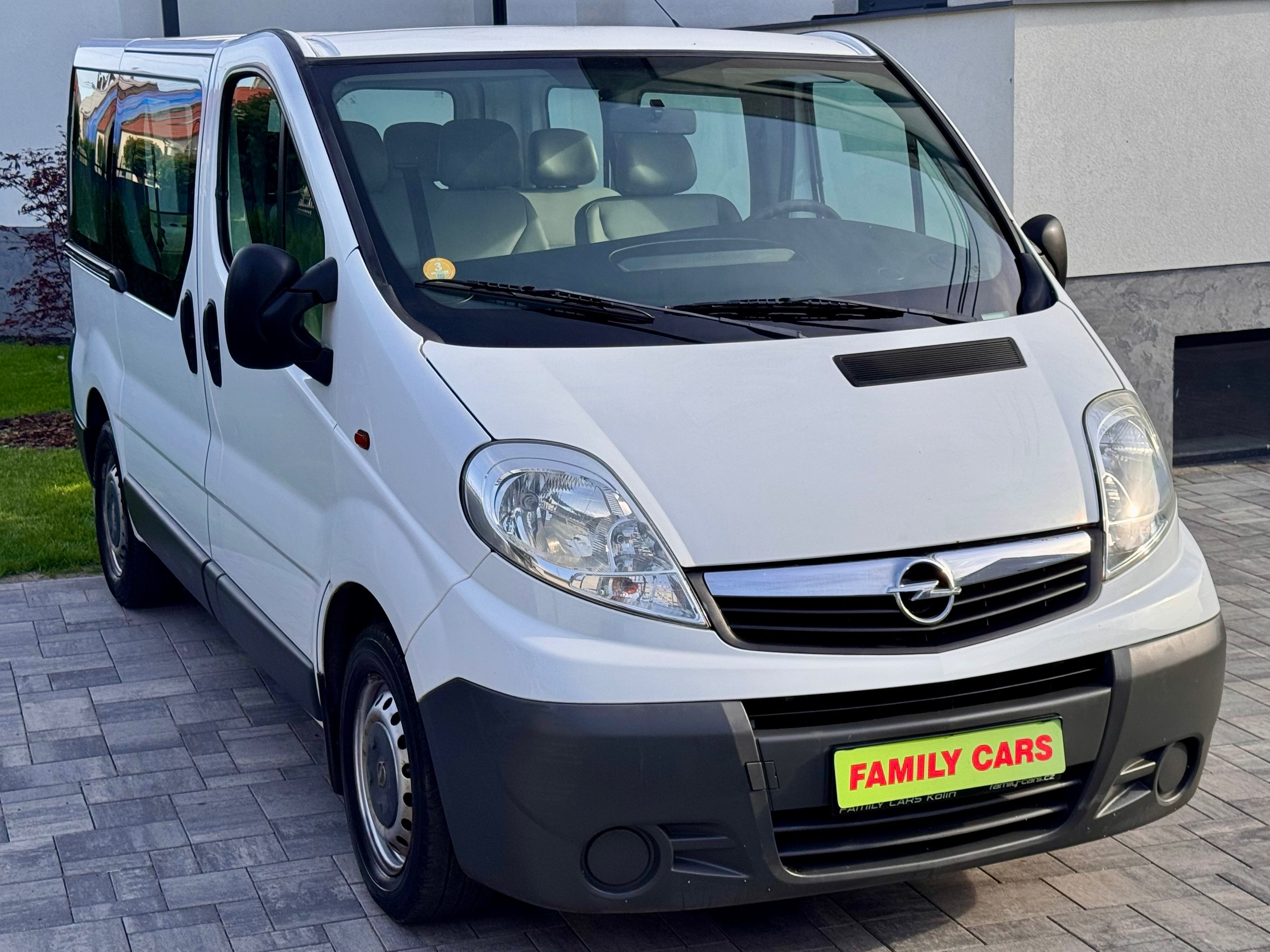 Opel Vivaro, 2.0,1.MAJITEL,6MÍST,AC,TAŽNÉ - fotka 3