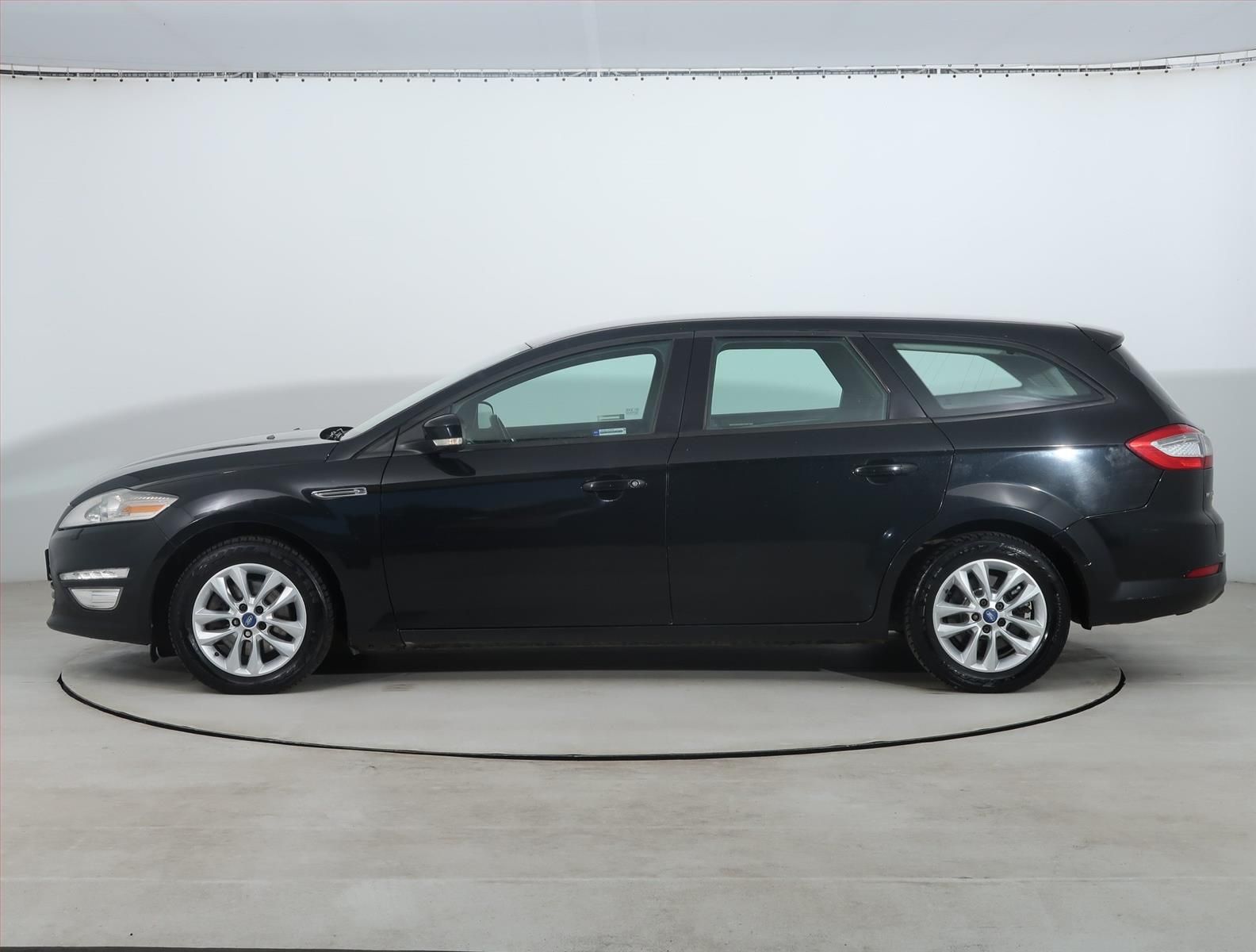 Ford Mondeo, 2.0 TDCi, po STK - fotka 3