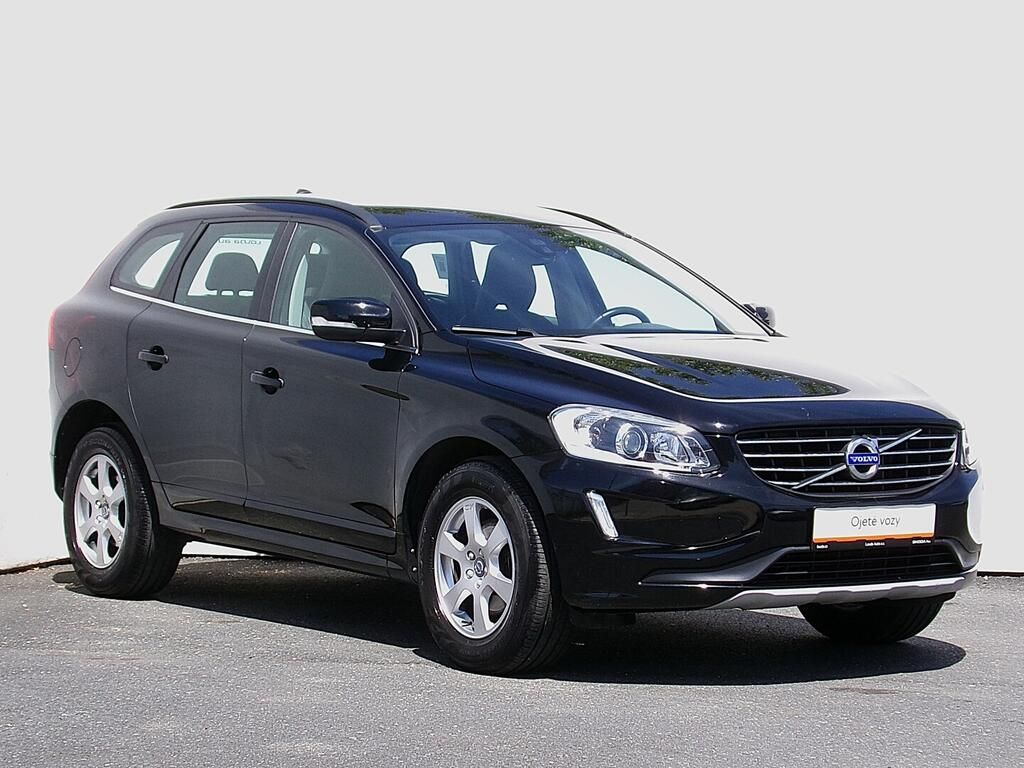 Volvo XC60, D4 Momentum 2.0 . 140 kW - fotka 5