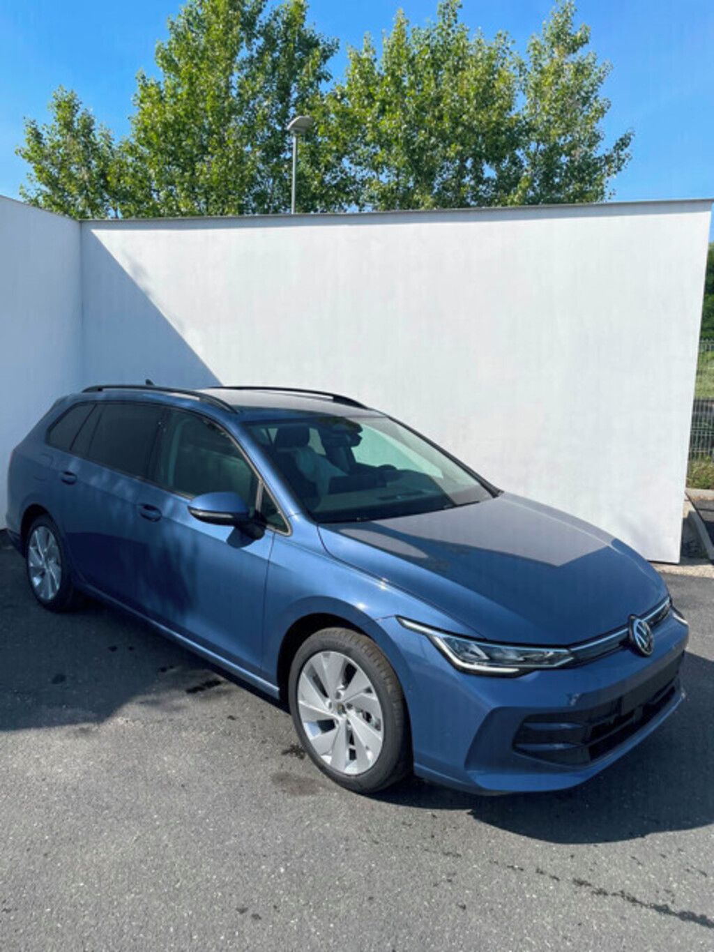 Volkswagen Golf Variant, People 1,5 TSI 6G 110 kW - fotka 3